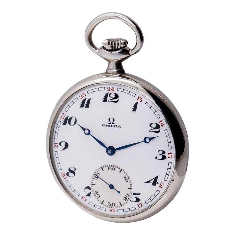 Montre de poche Omega en acier à cadran ouvert en émail des années 1920 en vente 1