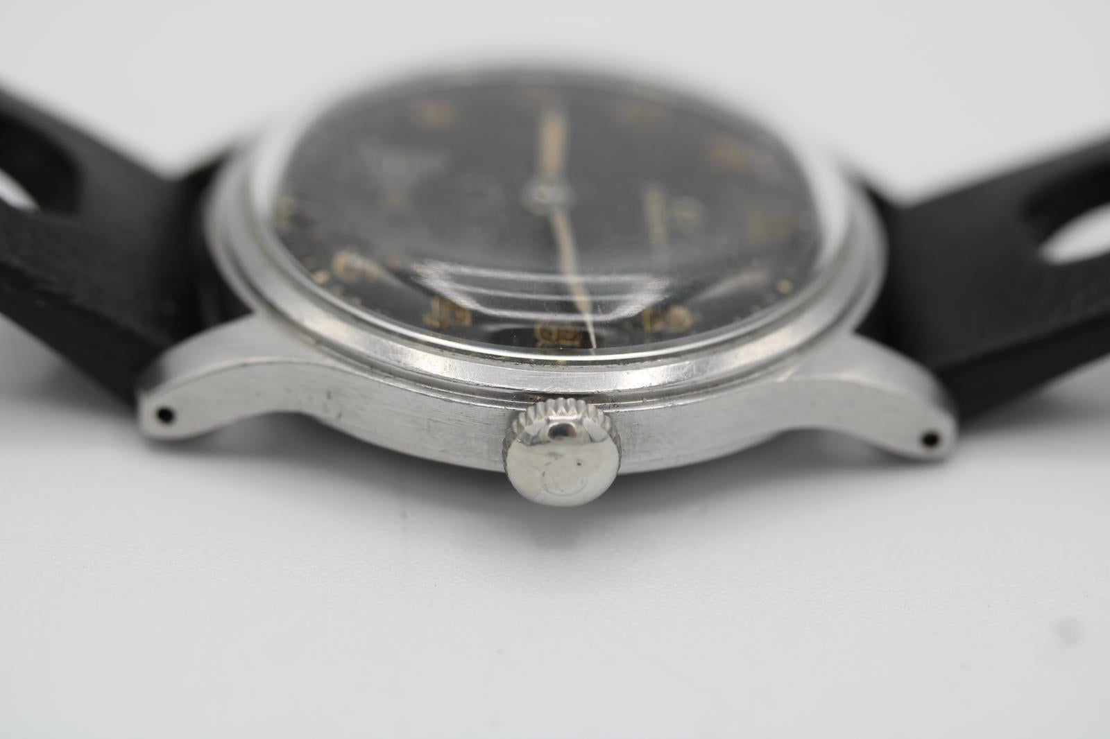 Omega Suverän 2400  35mm  Schwedische Militärausgabe  Kal. 30T2  1944 für Damen oder Herren im Angebot