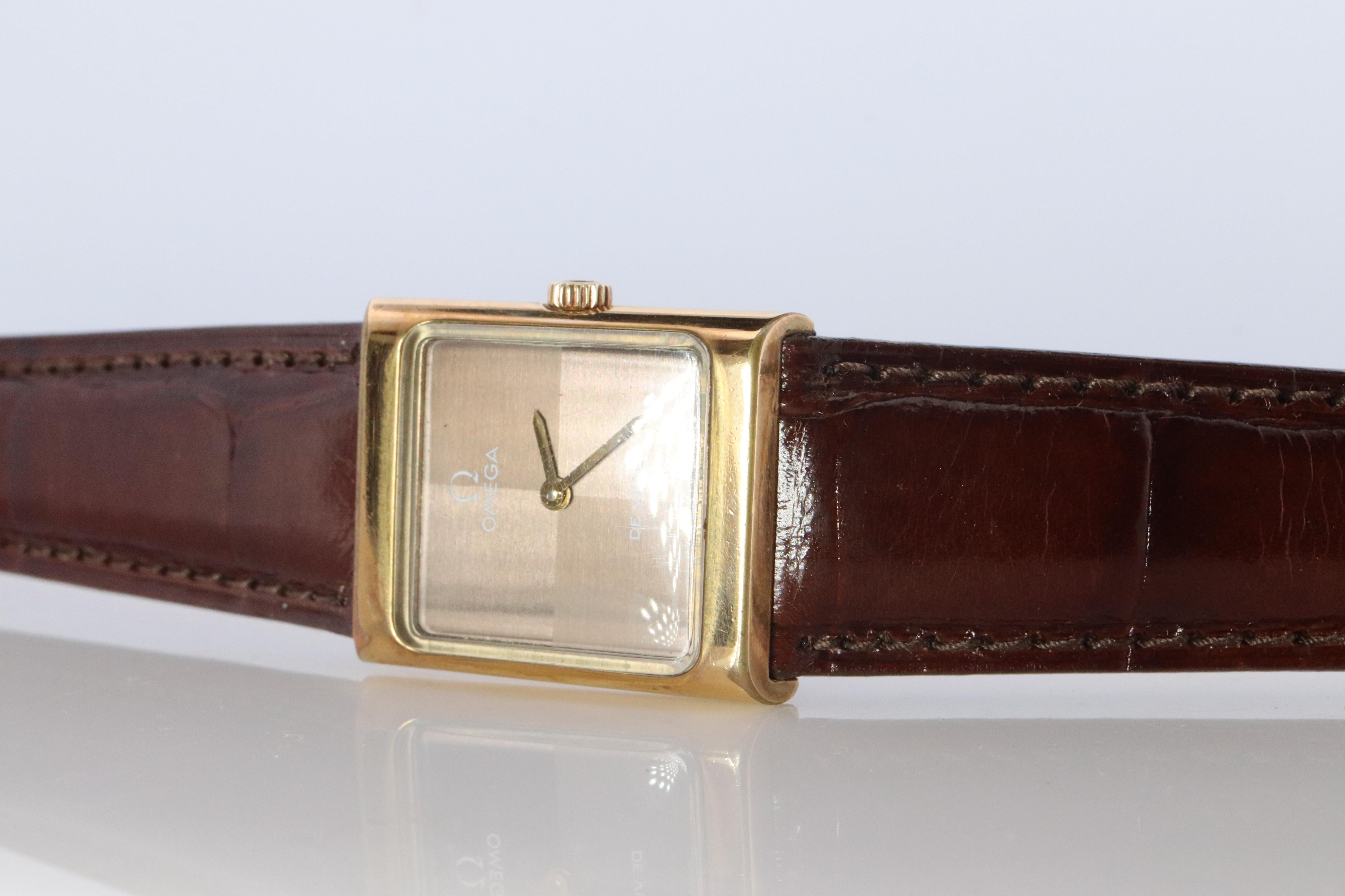 Omega Tank-Uhr. Omega DeVille Tank Herren Edelstahl GP Windup im Zustand „Gut“ im Angebot in Port Charlotte, FL