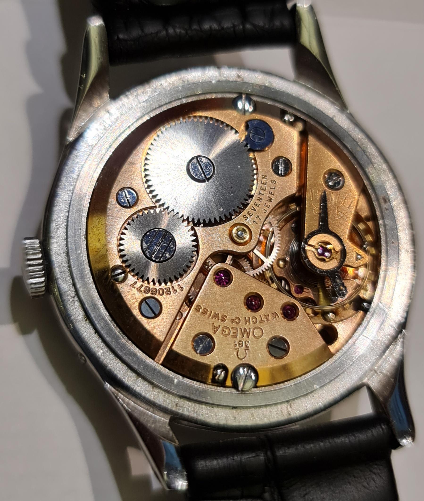 Omega Cosmic Dreifachdatum Mond, Ref 2471, Tagesdatum Mondphase, Sammlerstücke im Angebot 11