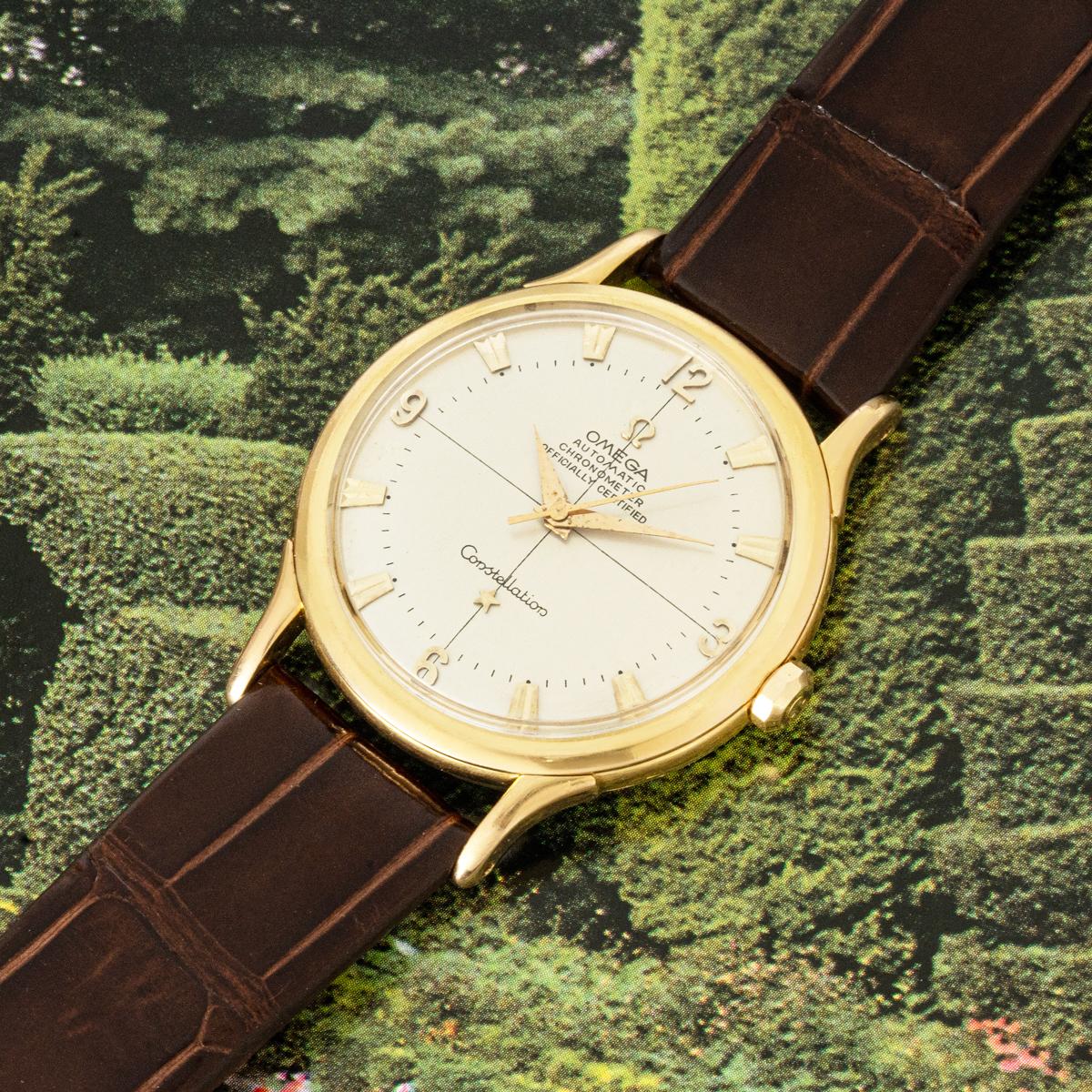 Omega Vintage Constellation Automatic 18k Yellow Gold 35mm For Sale 3