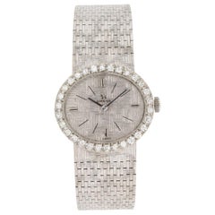 OMEGA Retro Lady's Dress Watch 27mm 18kt White Gold with Diamonds