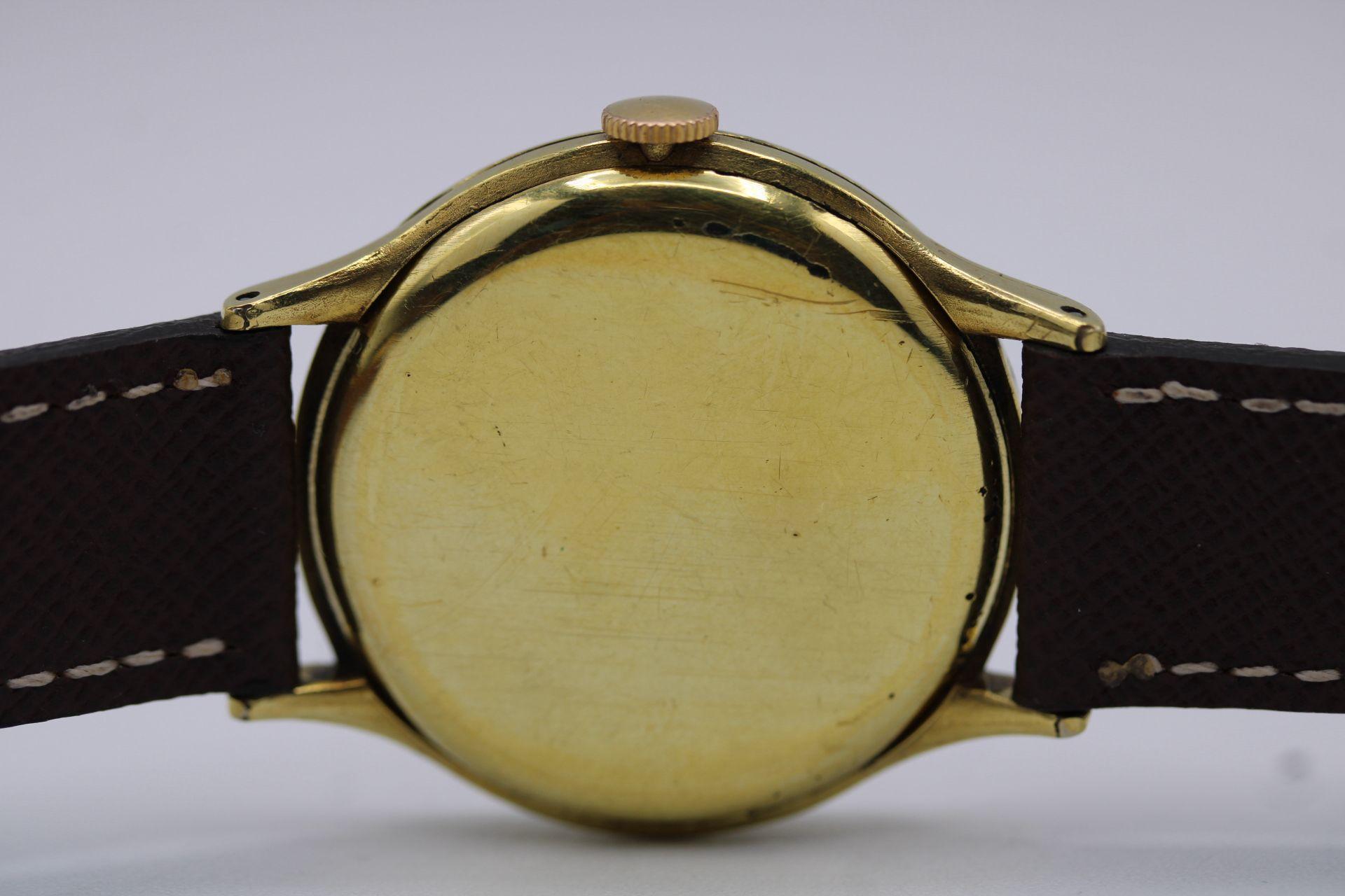 Omega Vintage Manual Wind Watch – 1940s  Cal. 30T2  36mm For Sale 8