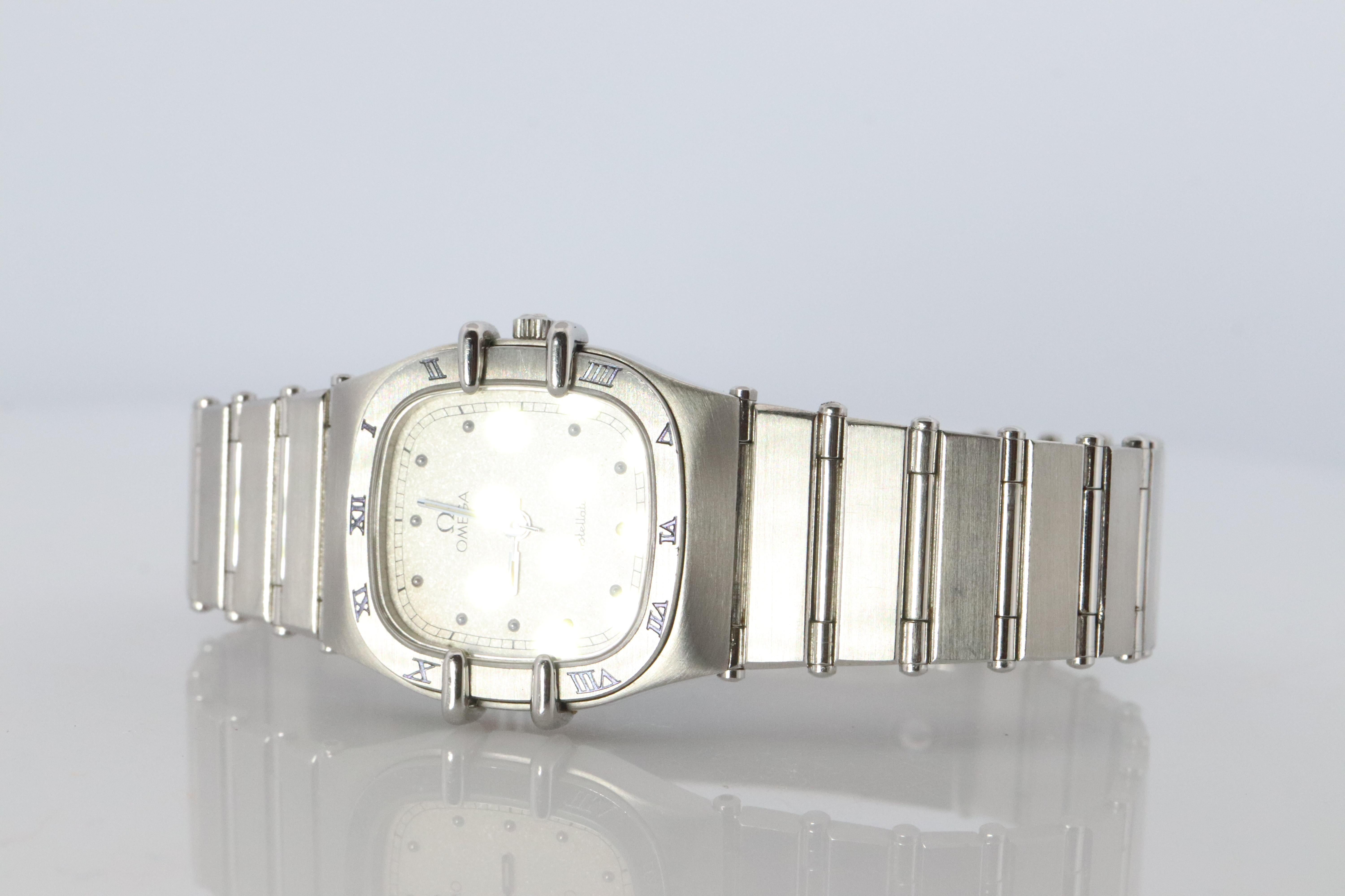 Omega Uhr. Damen Omega 1455 Constellation Barrel Edelstahl im Zustand „Gut“ im Angebot in Port Charlotte, FL