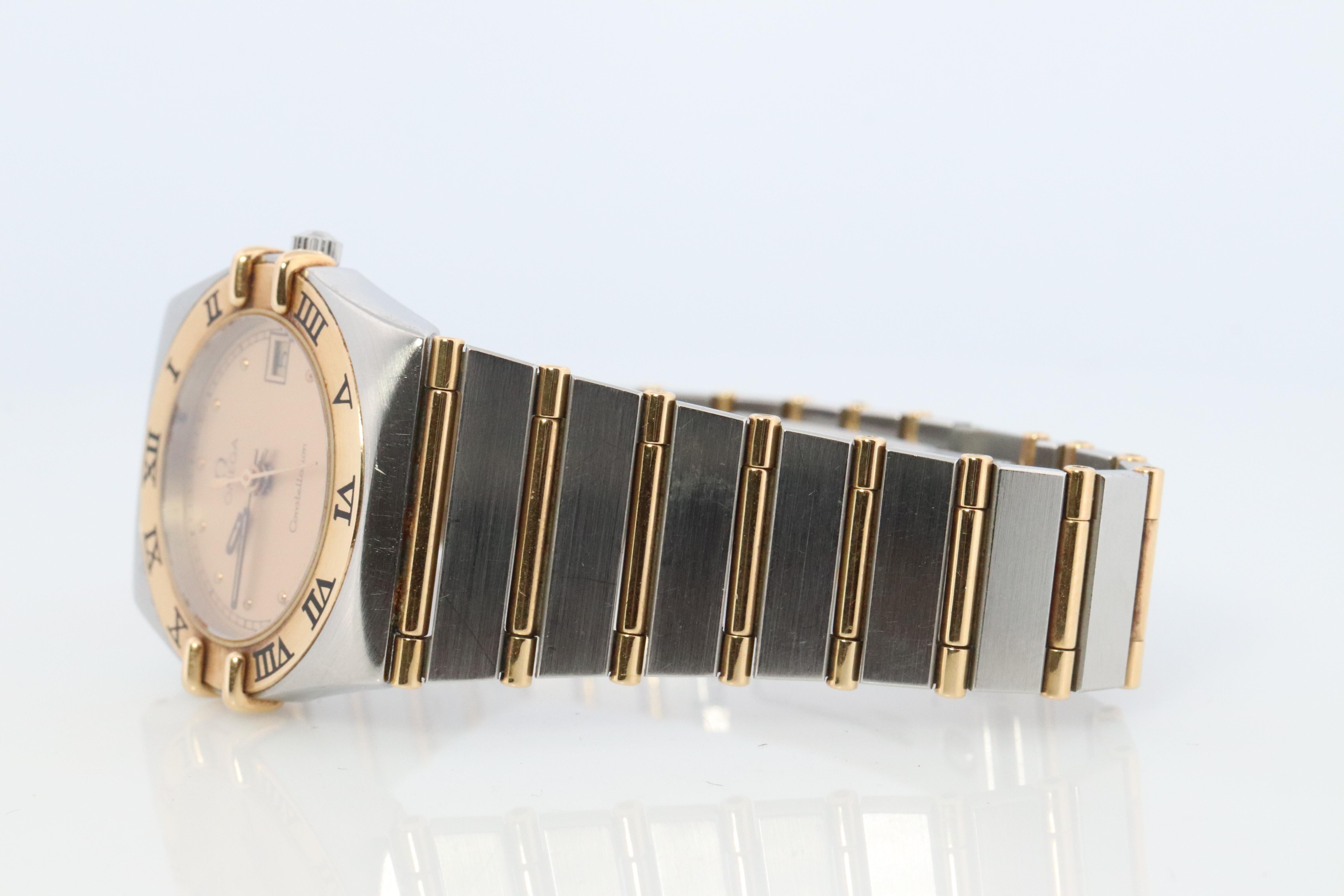Omega Uhr. Damen Omega Constellation 18k YG und SS. im Zustand „Gut“ in Port Charlotte, FL