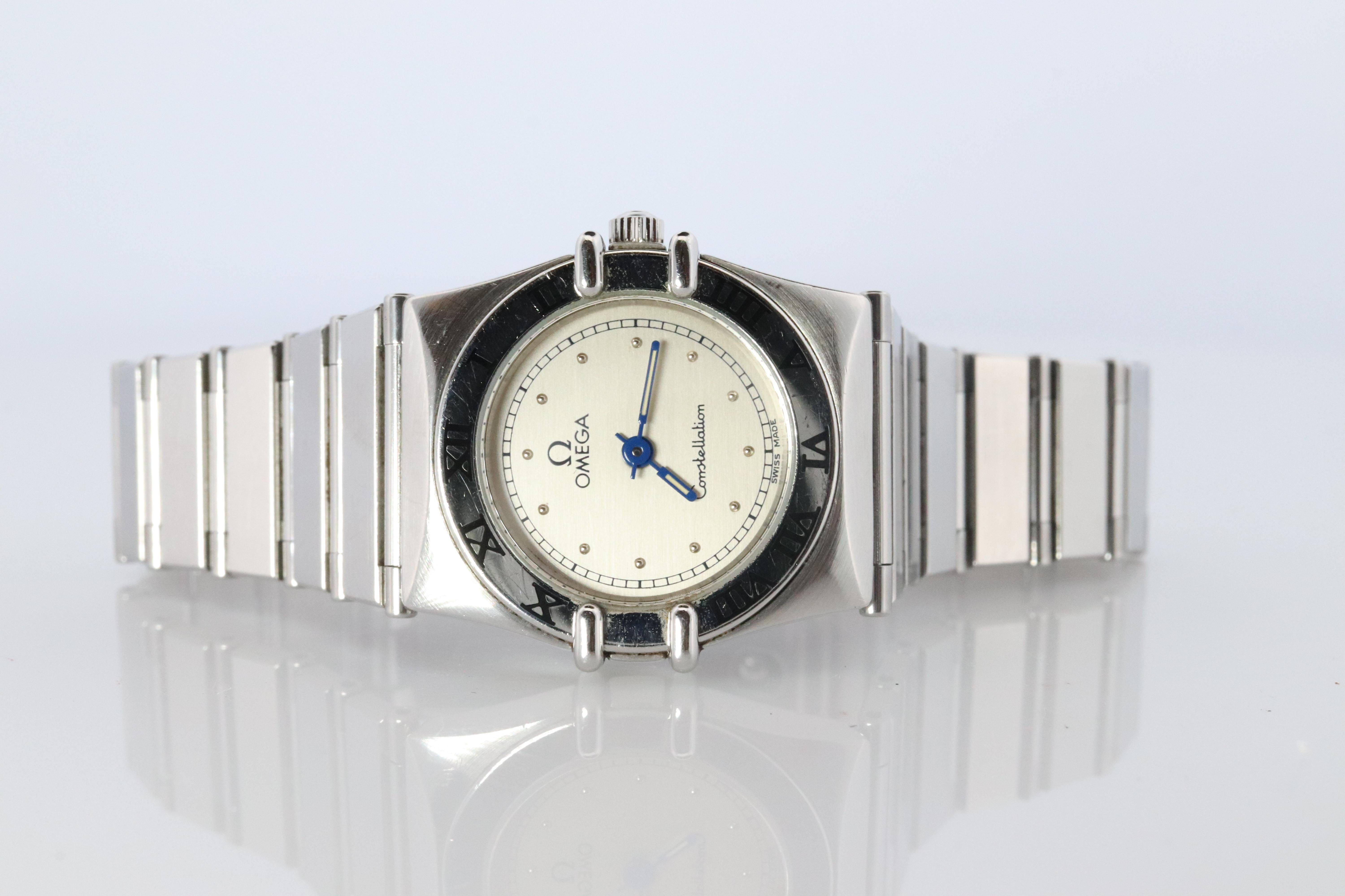 Omega Uhr. Damen Omega  Constellation Damen-Armbanduhr im Angebot 1