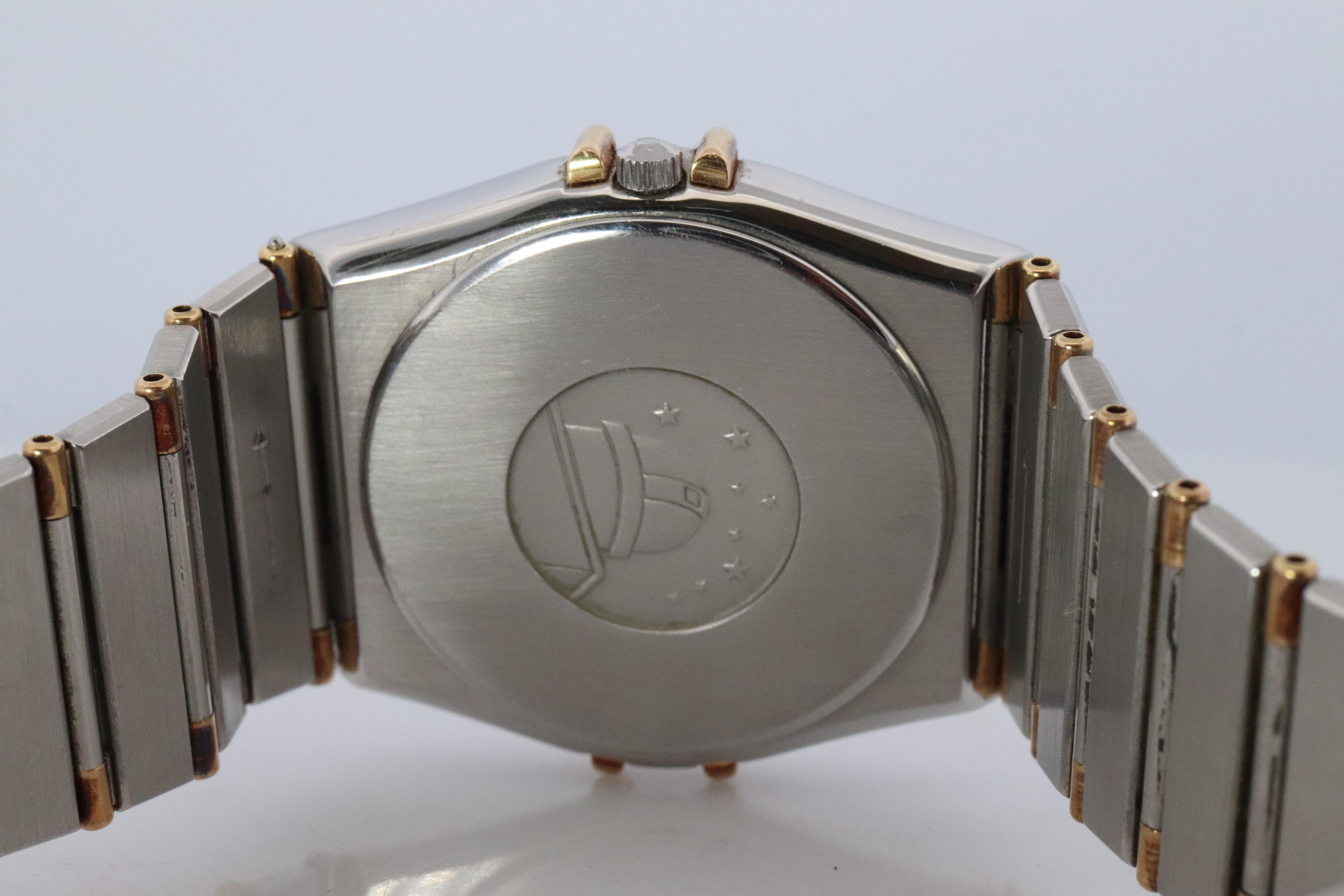 Omega Watch.  Omega Constellation Quartz 1448 Date Wristwatch. in vendita 2