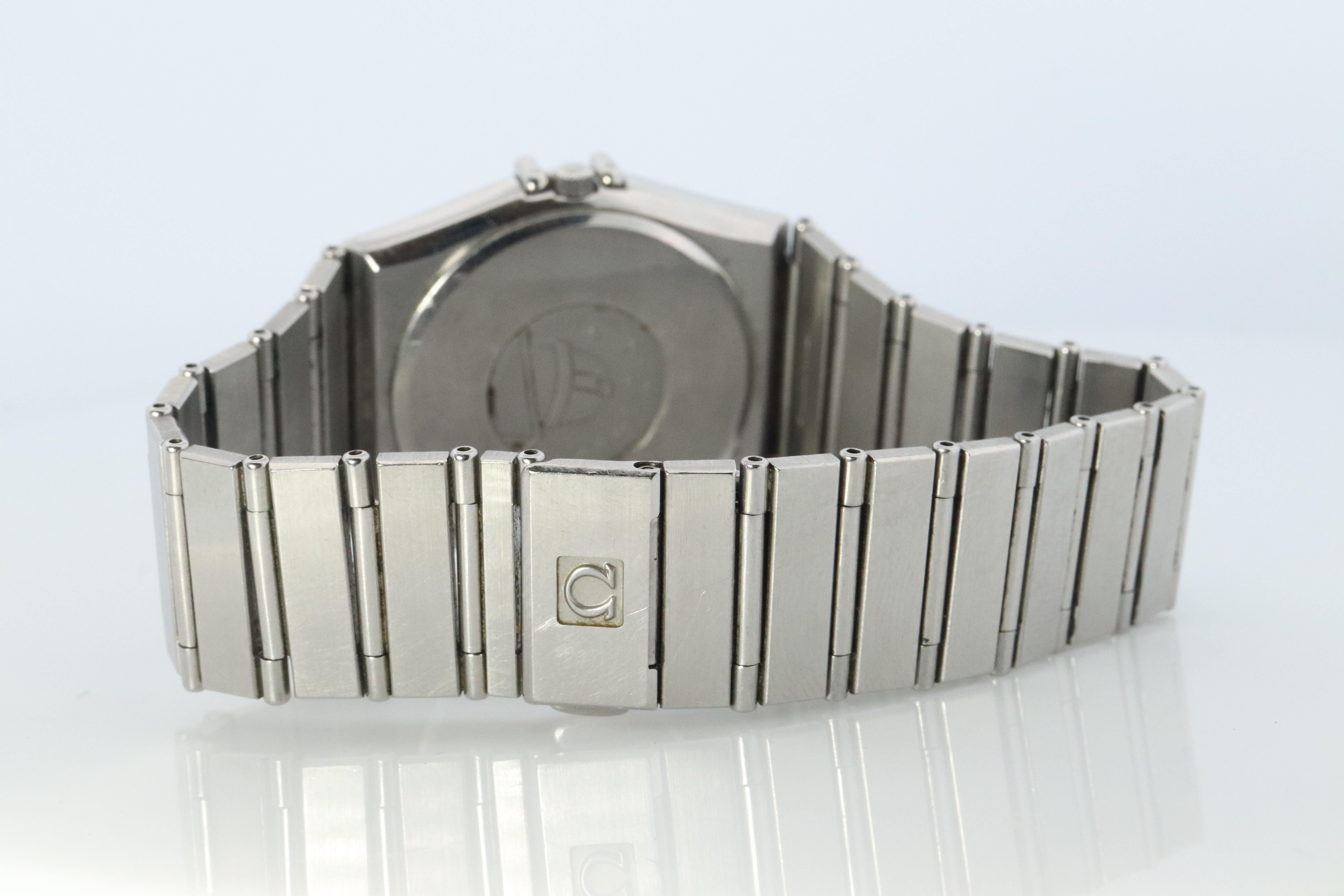 Omega Watch.  Omega Constellation Quartz 1448 Date Wristwatch. Mens Omega In Good Condition For Sale In Port Charlotte, FL