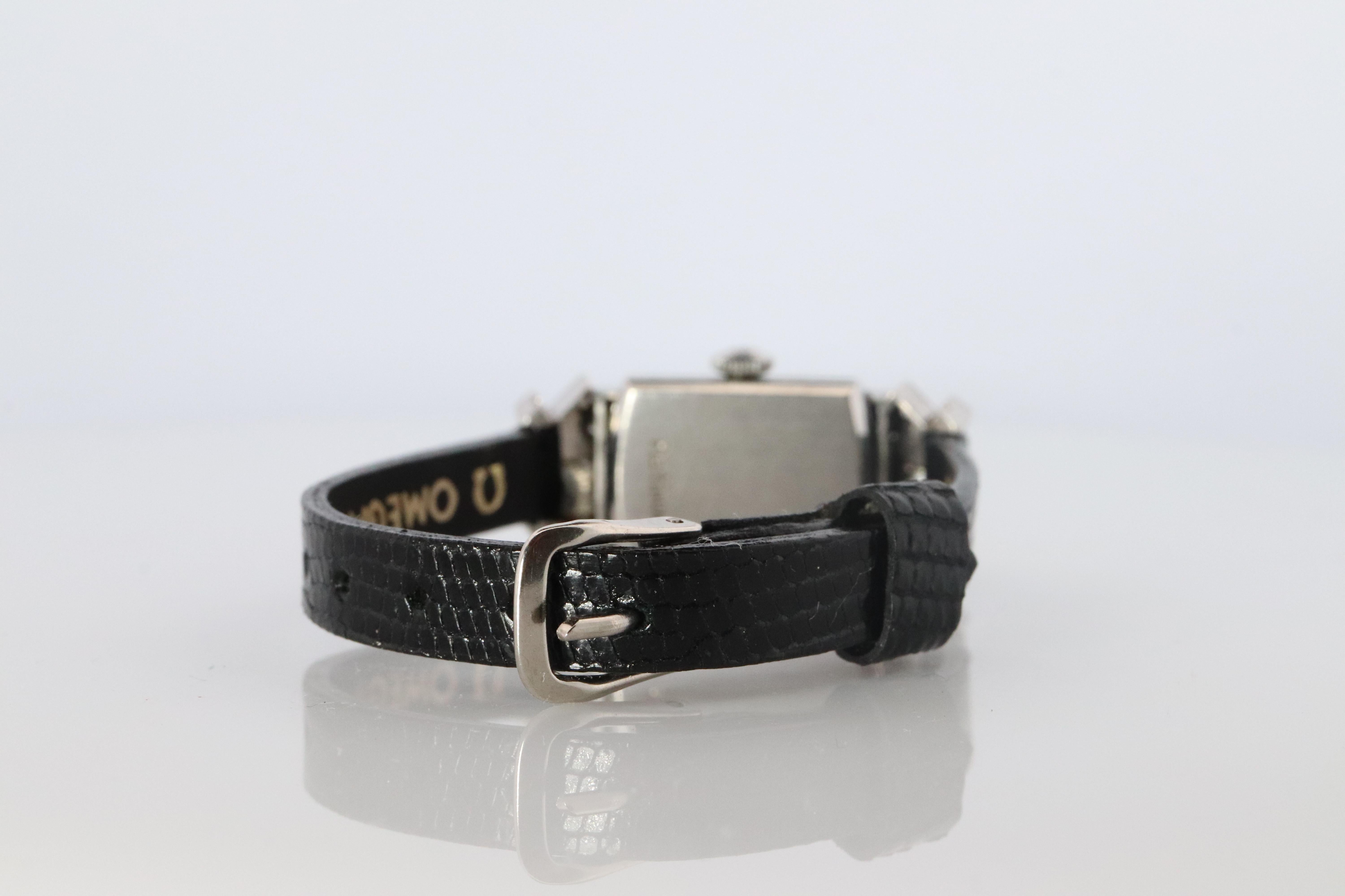 Reloj Omega. Reloj de pulsera Omega Vintage para señora en platino y diamantes en venta 3