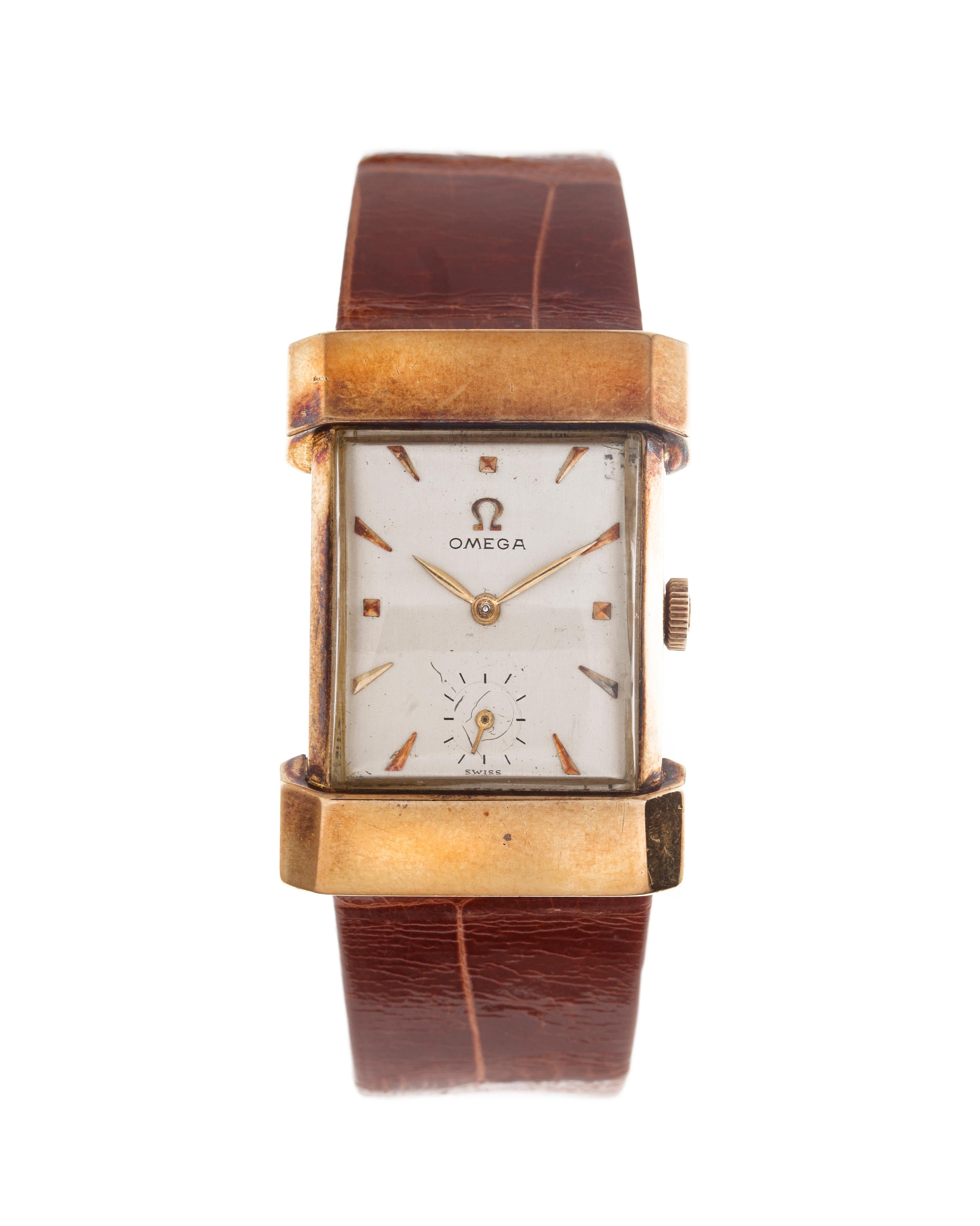 Omega-Armbanduhr „Cinesino“ Quadratisches 18 Karat Gelbgold Weißes Zifferblatt im Angebot 1