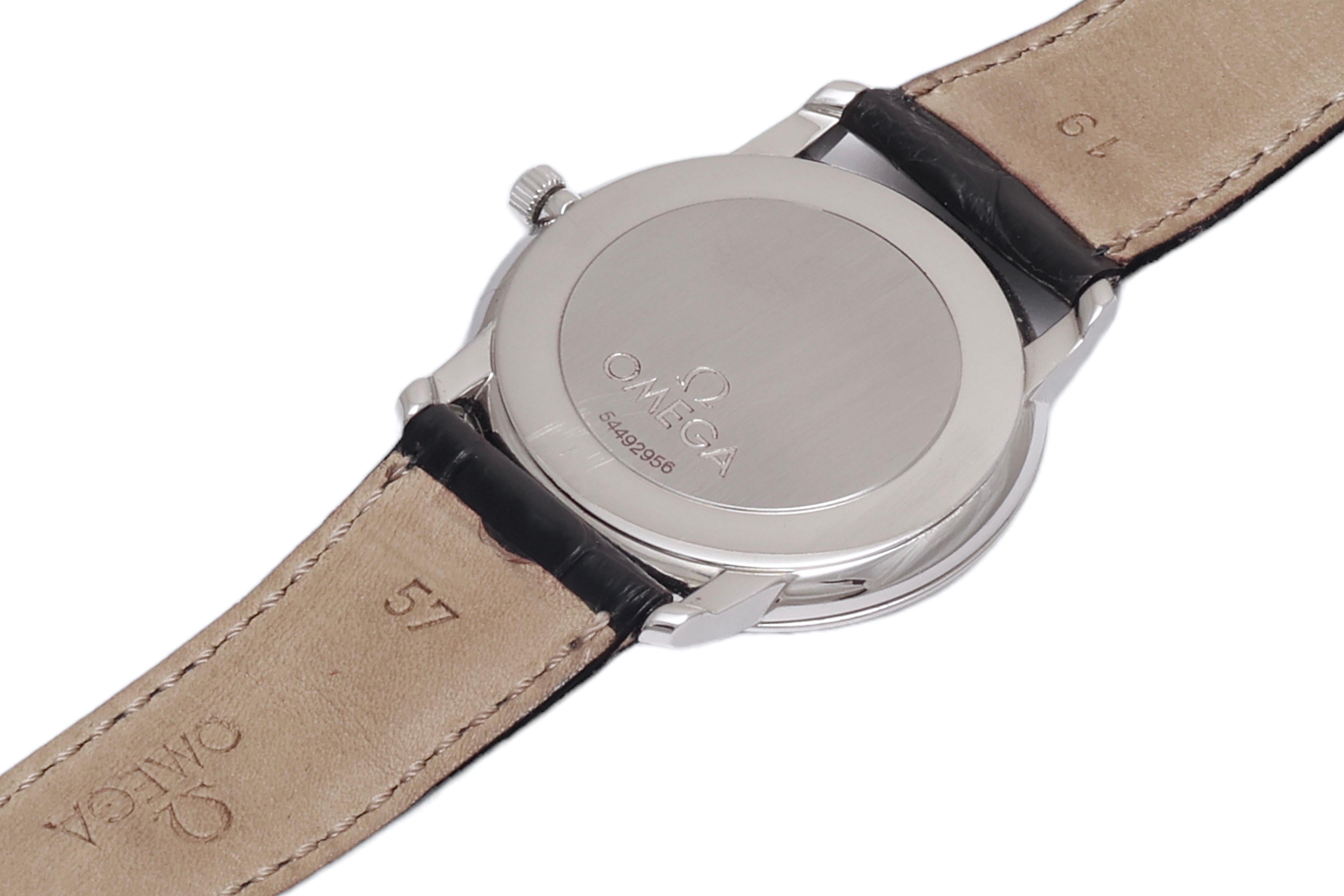 Omega Wrist Watch, Steel, Quartz, Top Condition For Sale 6