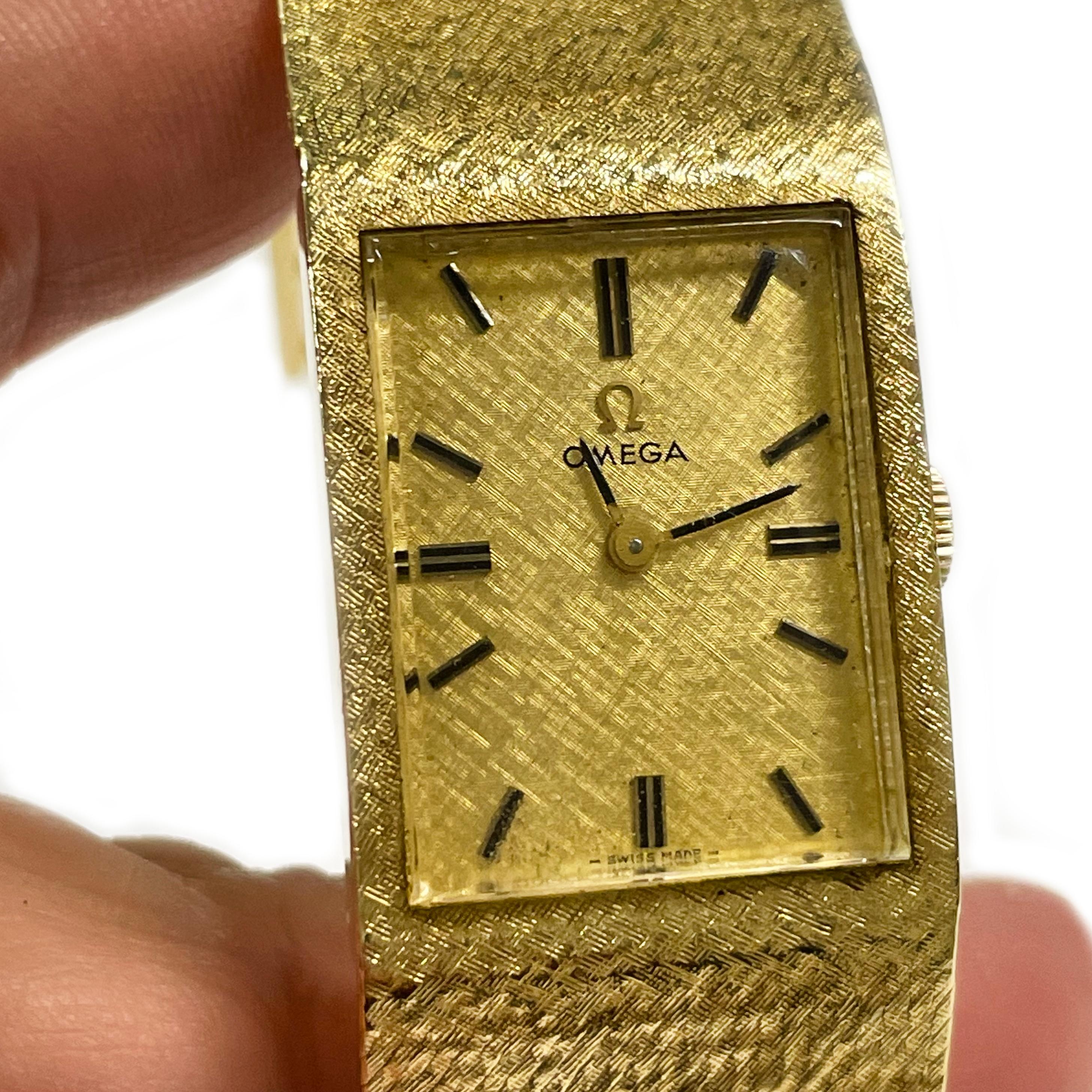 Eloga Watches - 2 For Sale at 1stDibs | eloga watch company, eloga 17  jewels, vintage eloga watch