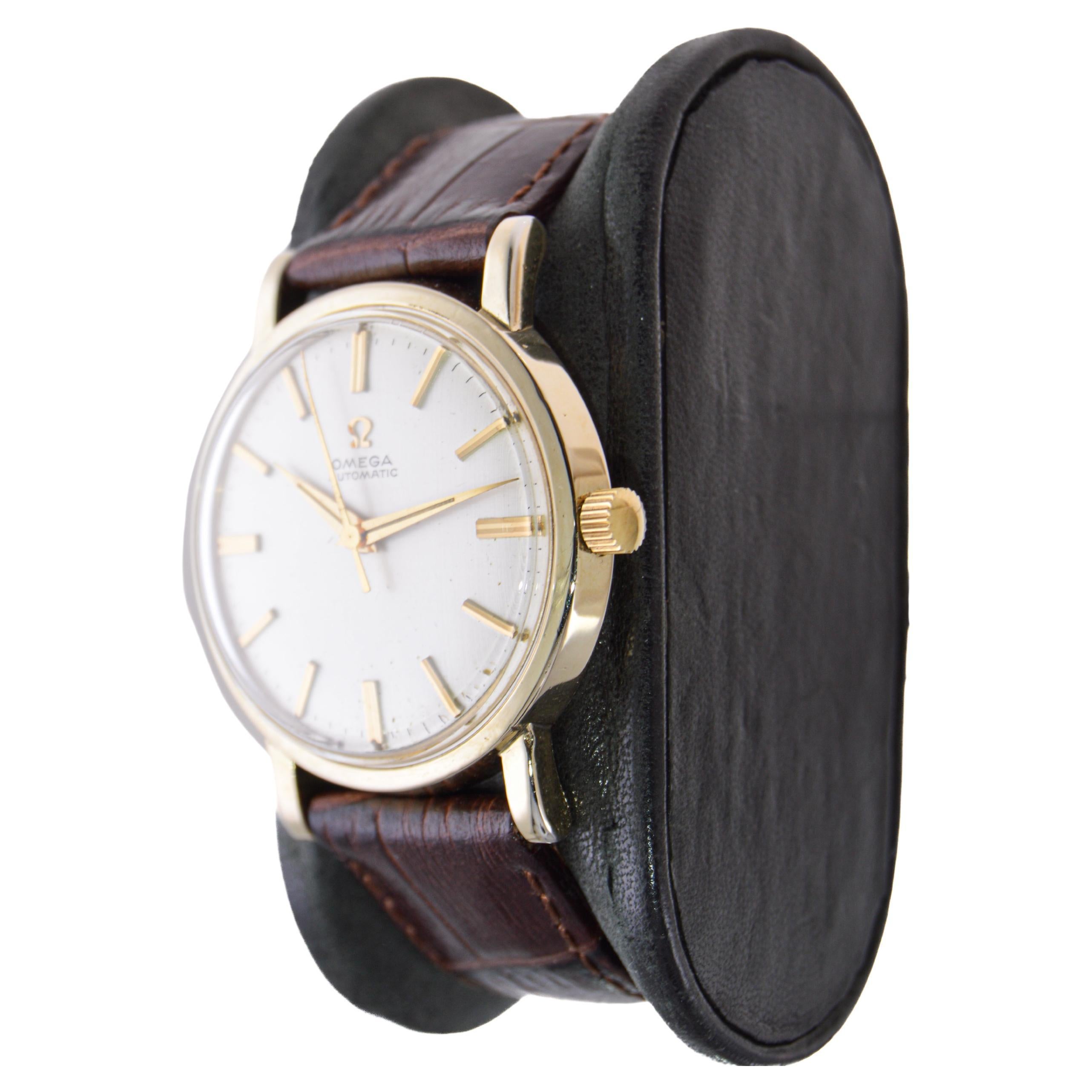Omega Gelbgold gefüllte Automatikuhr mit Original Zifferblatt aus 1964 im Zustand „Hervorragend“ in Long Beach, CA