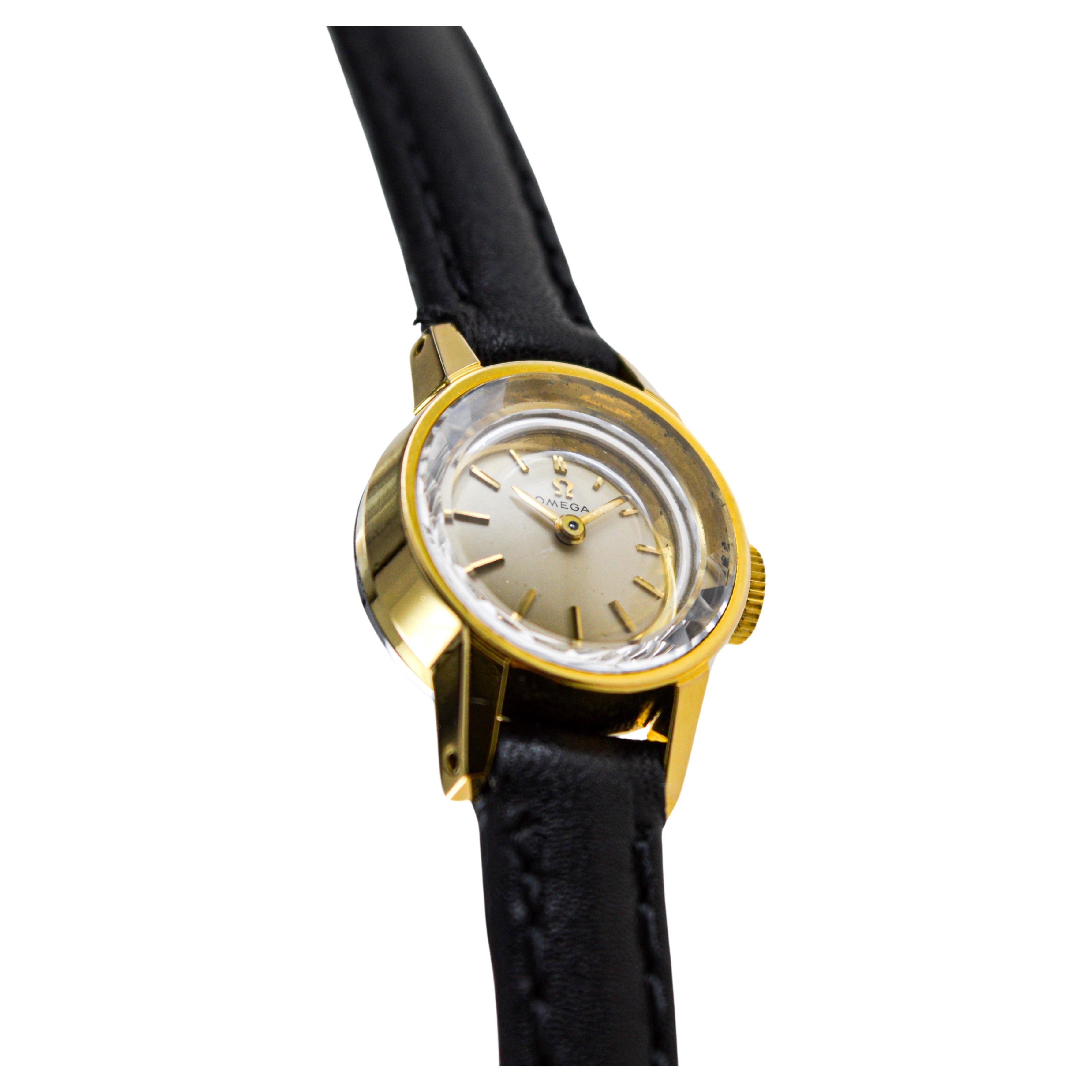 Omega Yellow Gold Filled Mid Century Design Ladies Watch in New Condition  For Sale 3