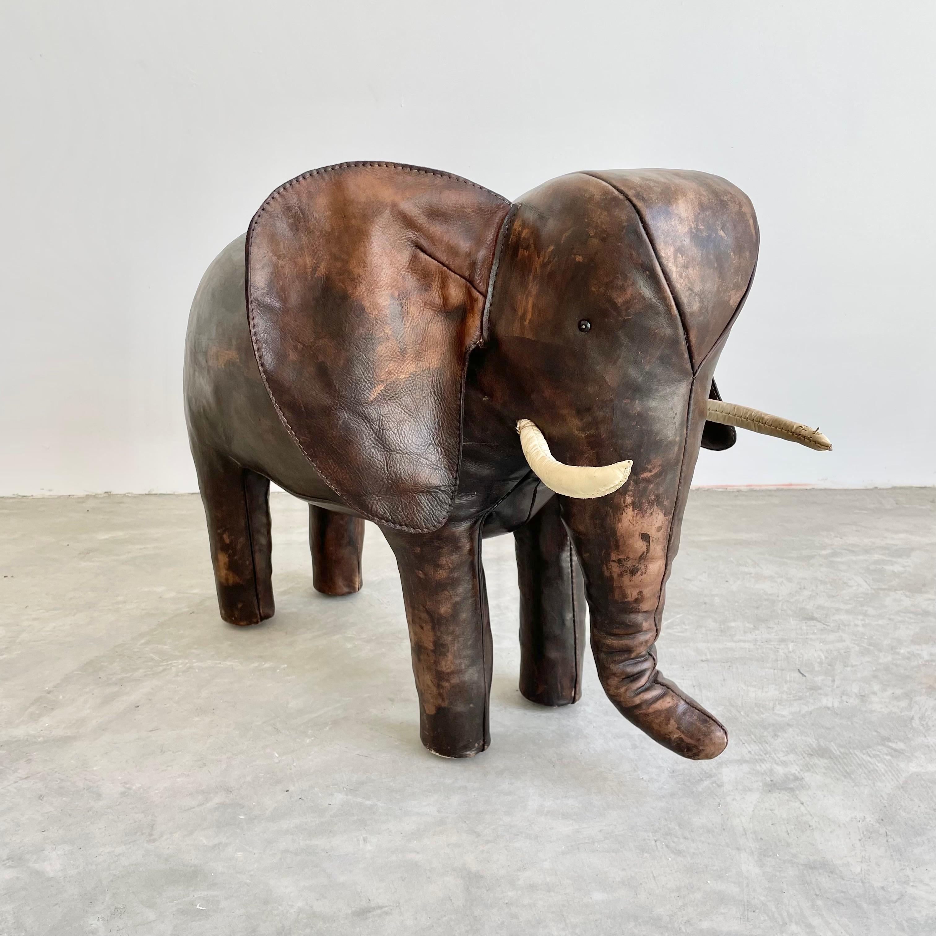 Omersa Leather Elephant, 1960s England **DEPOSIT TWO** In Good Condition For Sale In Los Angeles, CA