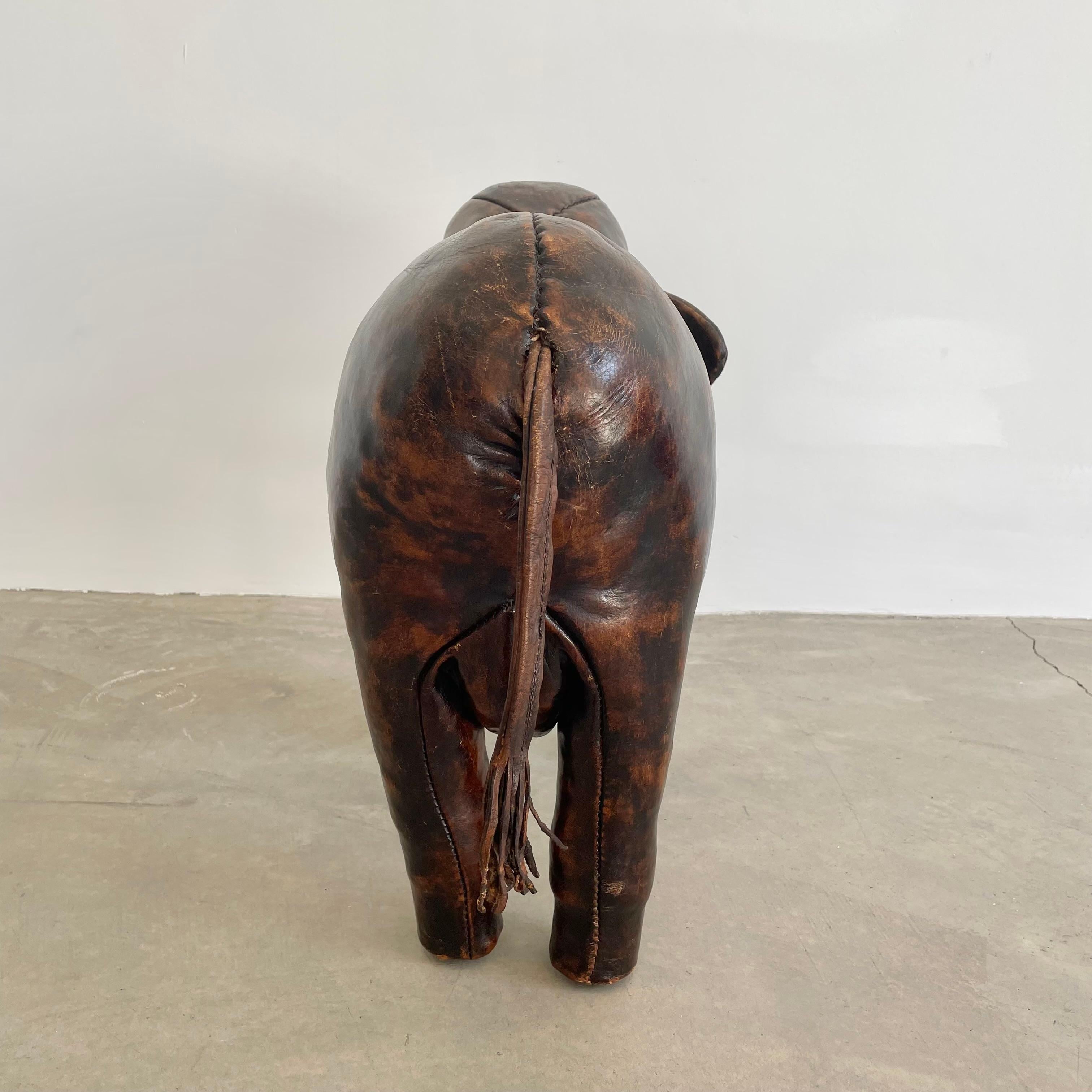 Omersa Elefanten-Ottomane aus Leder für Abercrombie & Fitch, 1960er Jahre, England 4