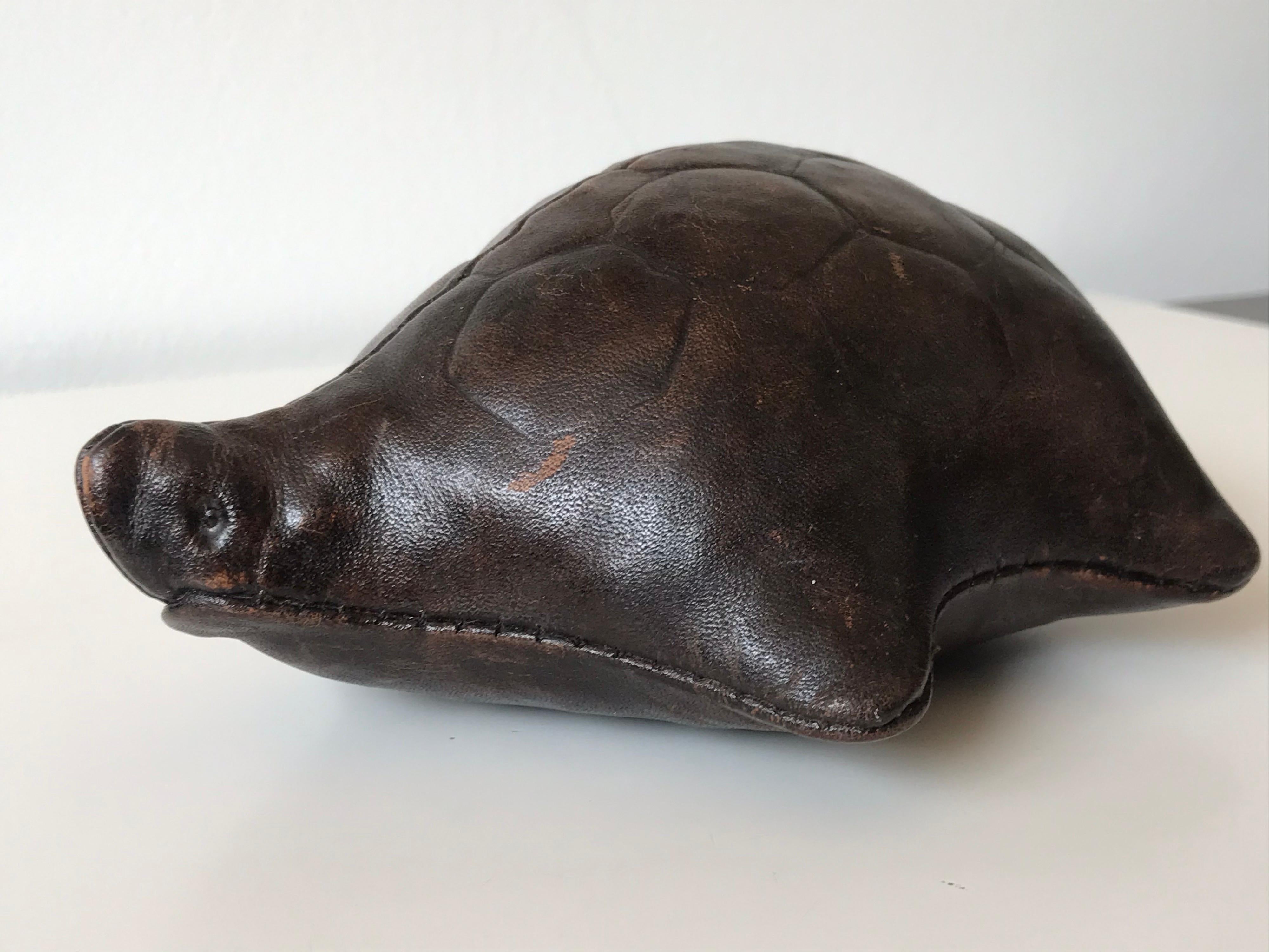 Omersa Leather Paperweight Turtle, 20th Century In Good Condition In Los Angeles, CA