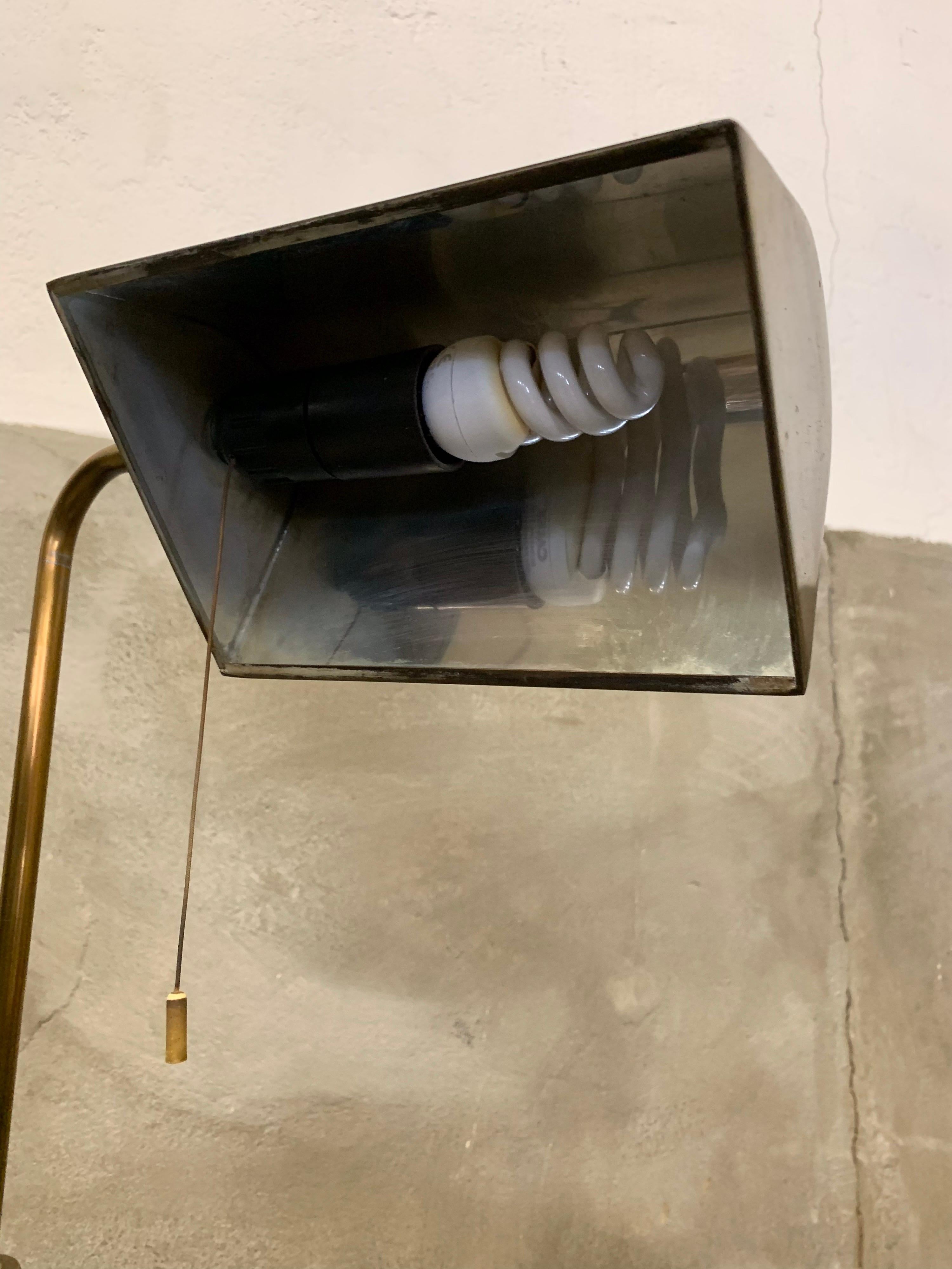 OMI Koch & Lowy Floor Lamp, Brass, 1960s In Good Condition In Hoogeveen, NL