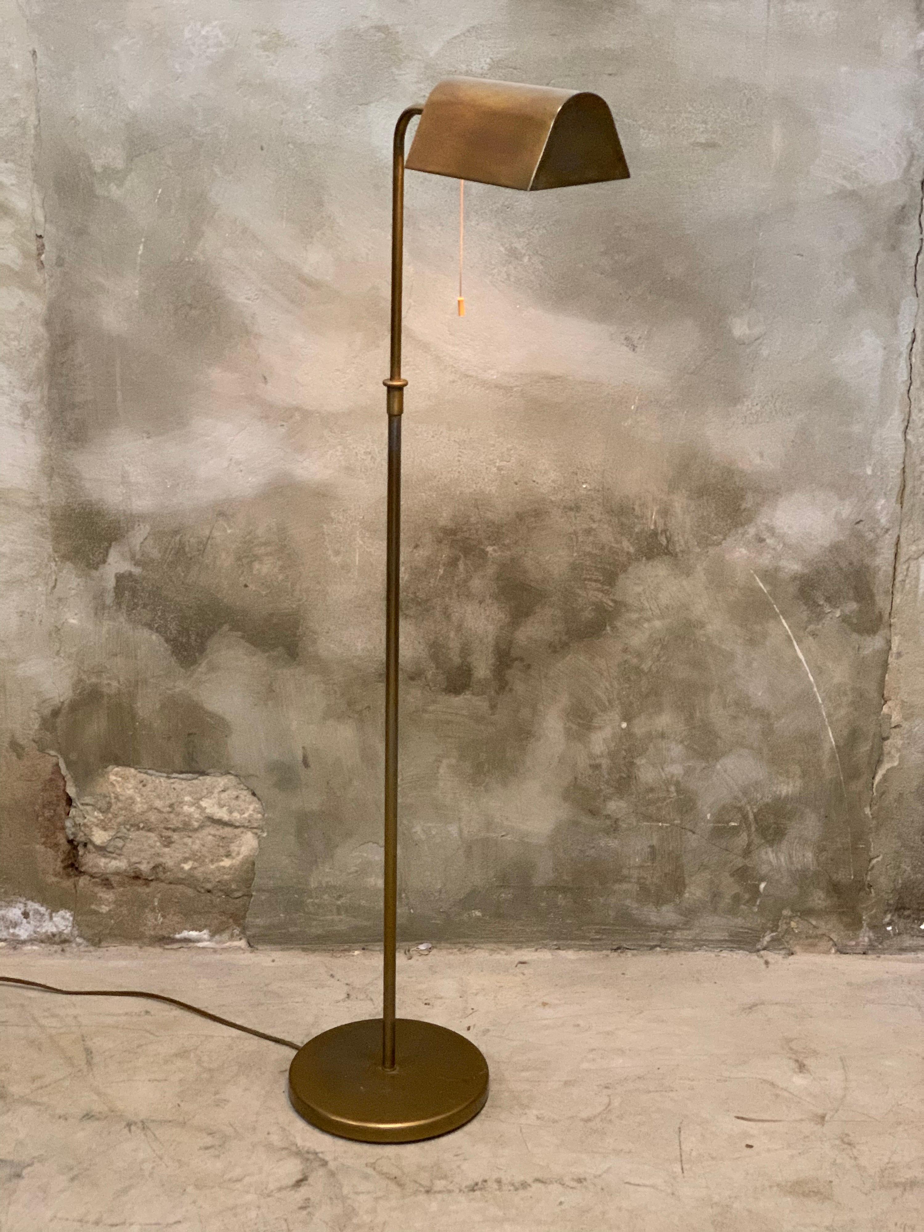 Mid-20th Century OMI Koch & Lowy Floor Lamp, Brass, 1960s