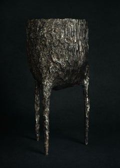 Omnia Vanitas Vanité 13 Kerzenleuchter aus patinierter Bronzeguss von William Guillon