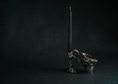 Omnia Vanitas Vanité 23 Kerzenleuchter aus patinierter Bronzeguss von William Guillon