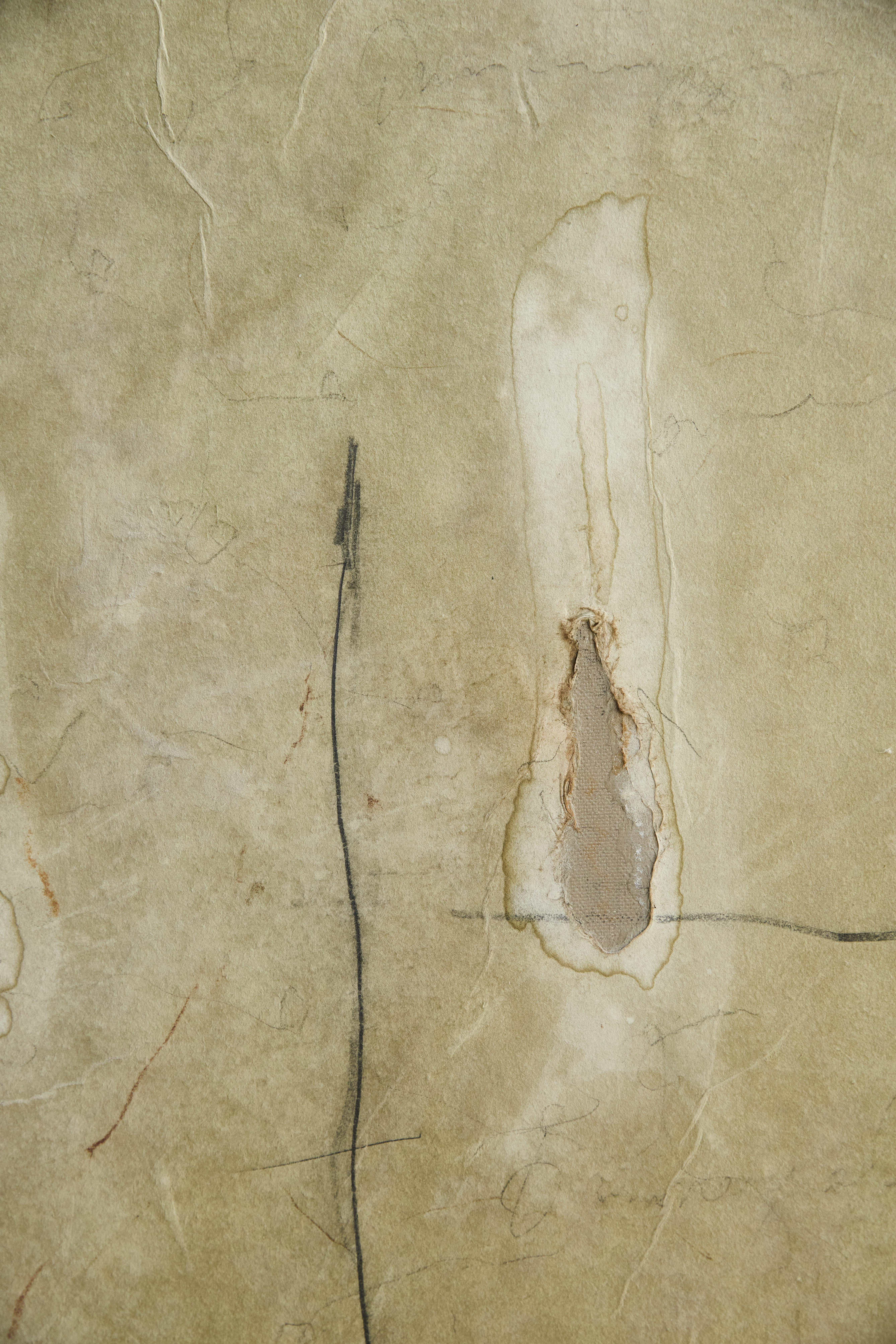 Bei Escat Gallery sind wir bestrebt, die höchsten Standards des Vertrauens und der Professionalität für unsere Sammler zu wahren. Jedes Kunstwerk in unserer Collection'S wird mit einem Echtheitszertifikat geliefert, das seine Originalität und