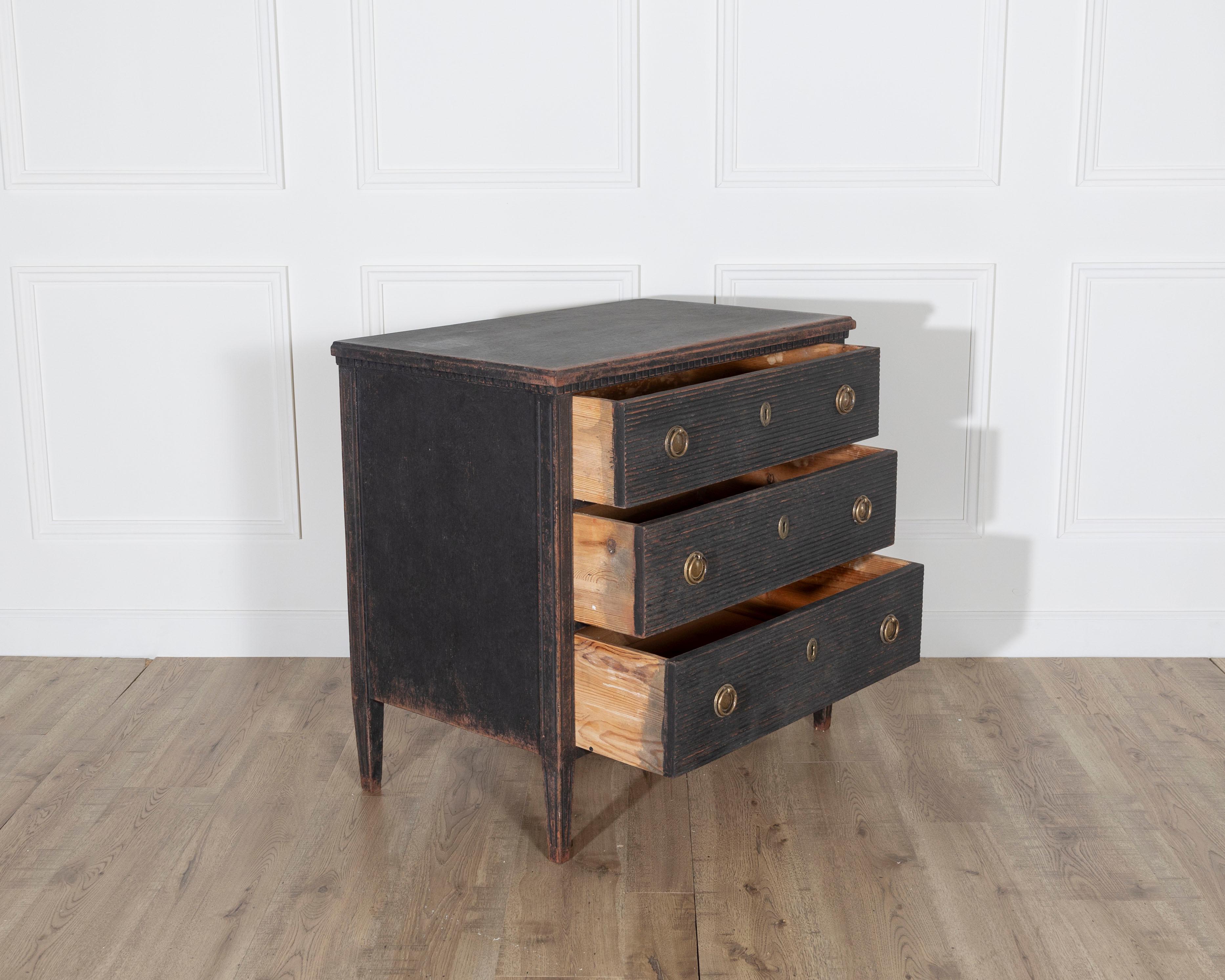 ON HOLD -A Gustavian style chest of drawers in black with beautiful patina In Good Condition For Sale In Atlanta, GA