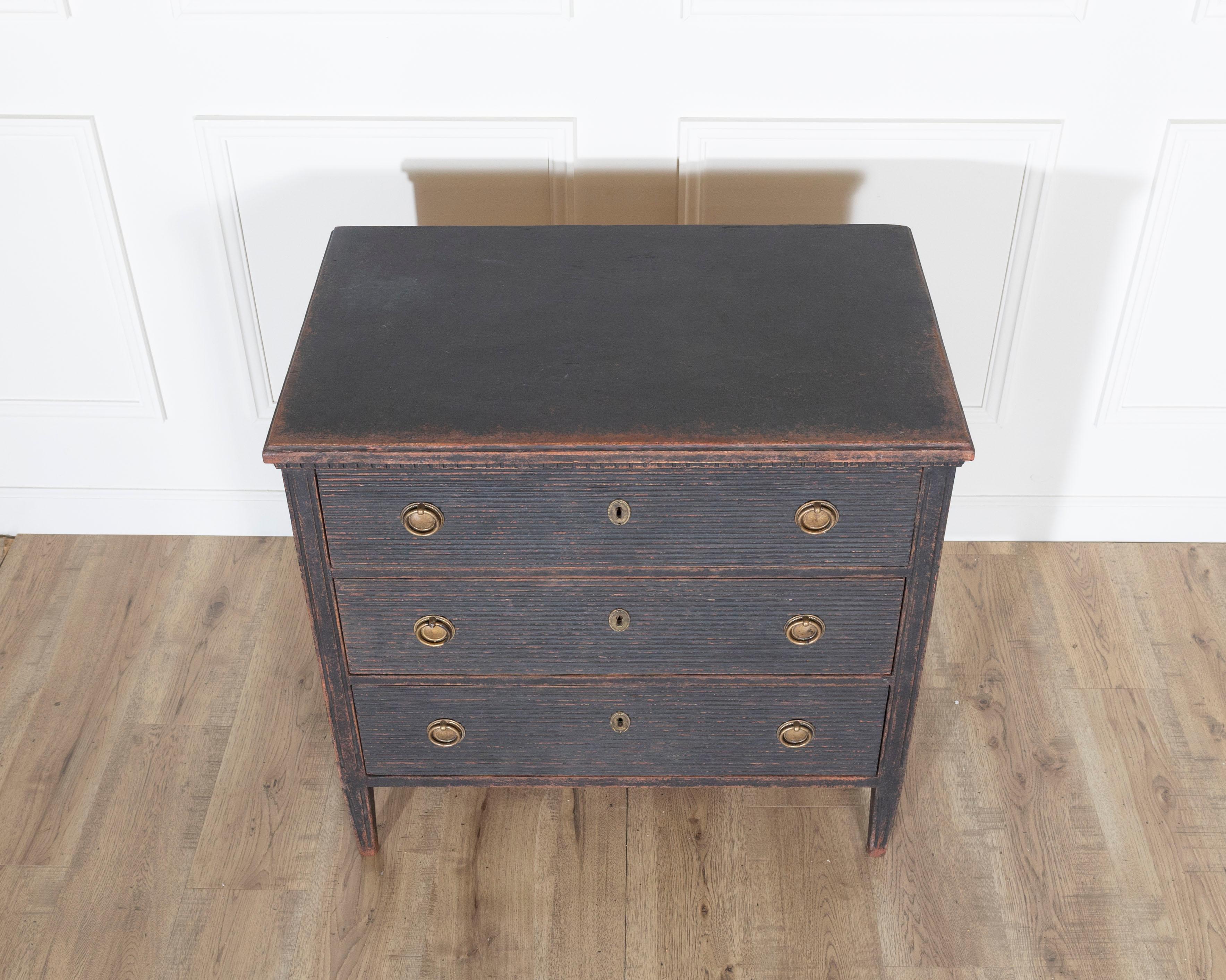 ON HOLD -A Gustavian style chest of drawers in black with beautiful patina For Sale 2