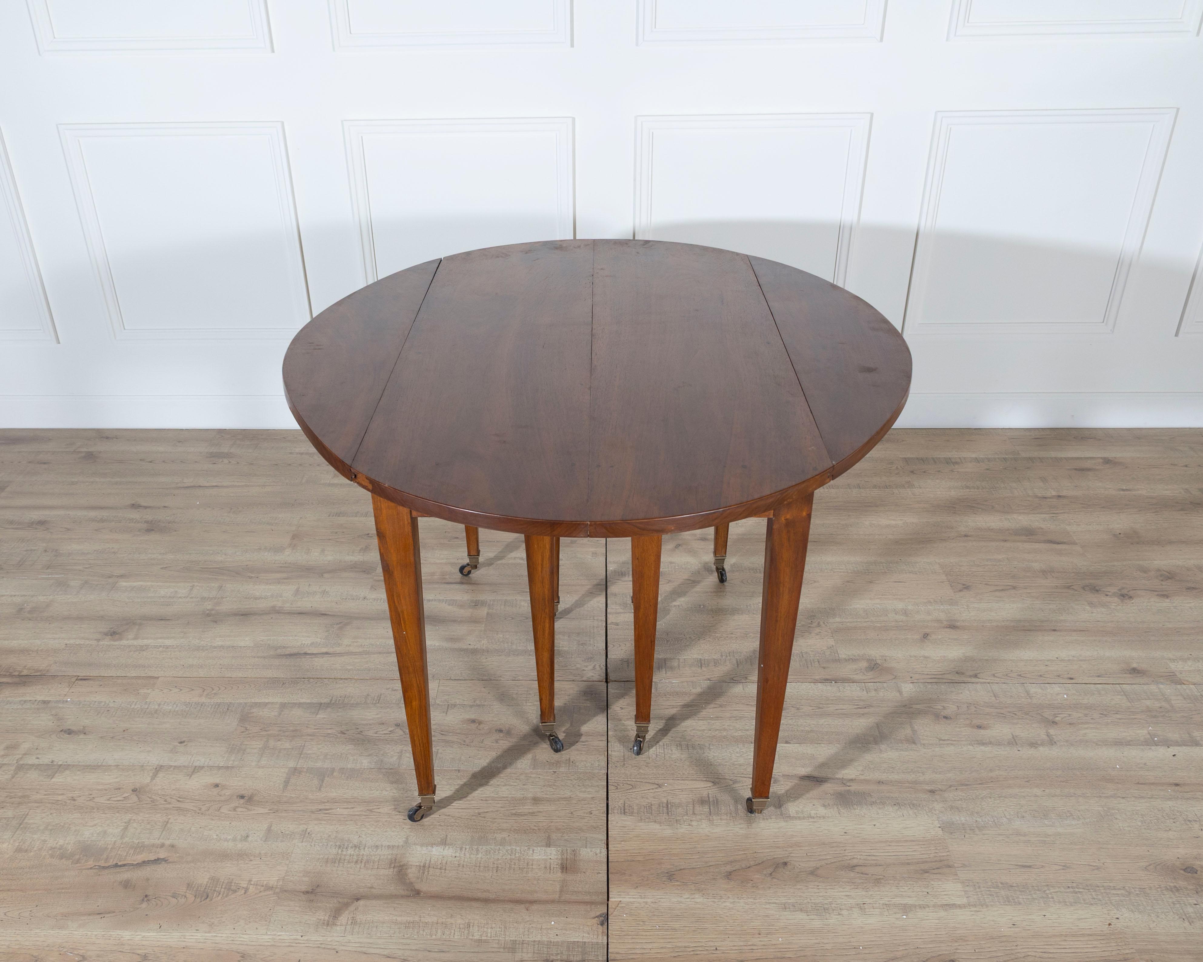 On Hold: Early 20th Century French Restoration-Style Solid Walnut Extension Dini For Sale 1