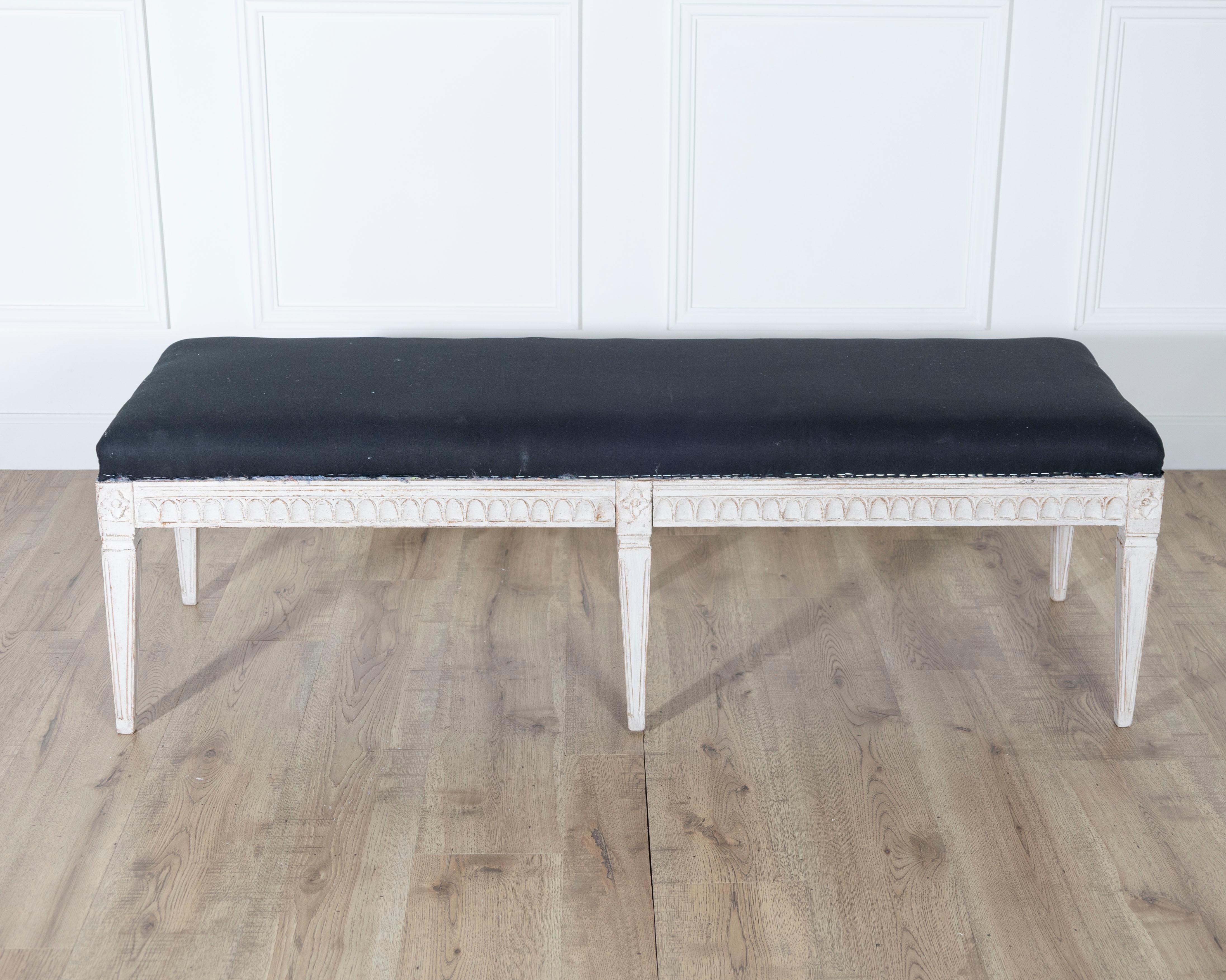 Painted On Hold: Swedish Bench 19th Century For Sale