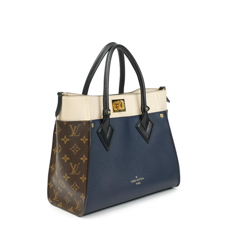 On my side leather handbag Louis Vuitton Blue in Leather - 30686451