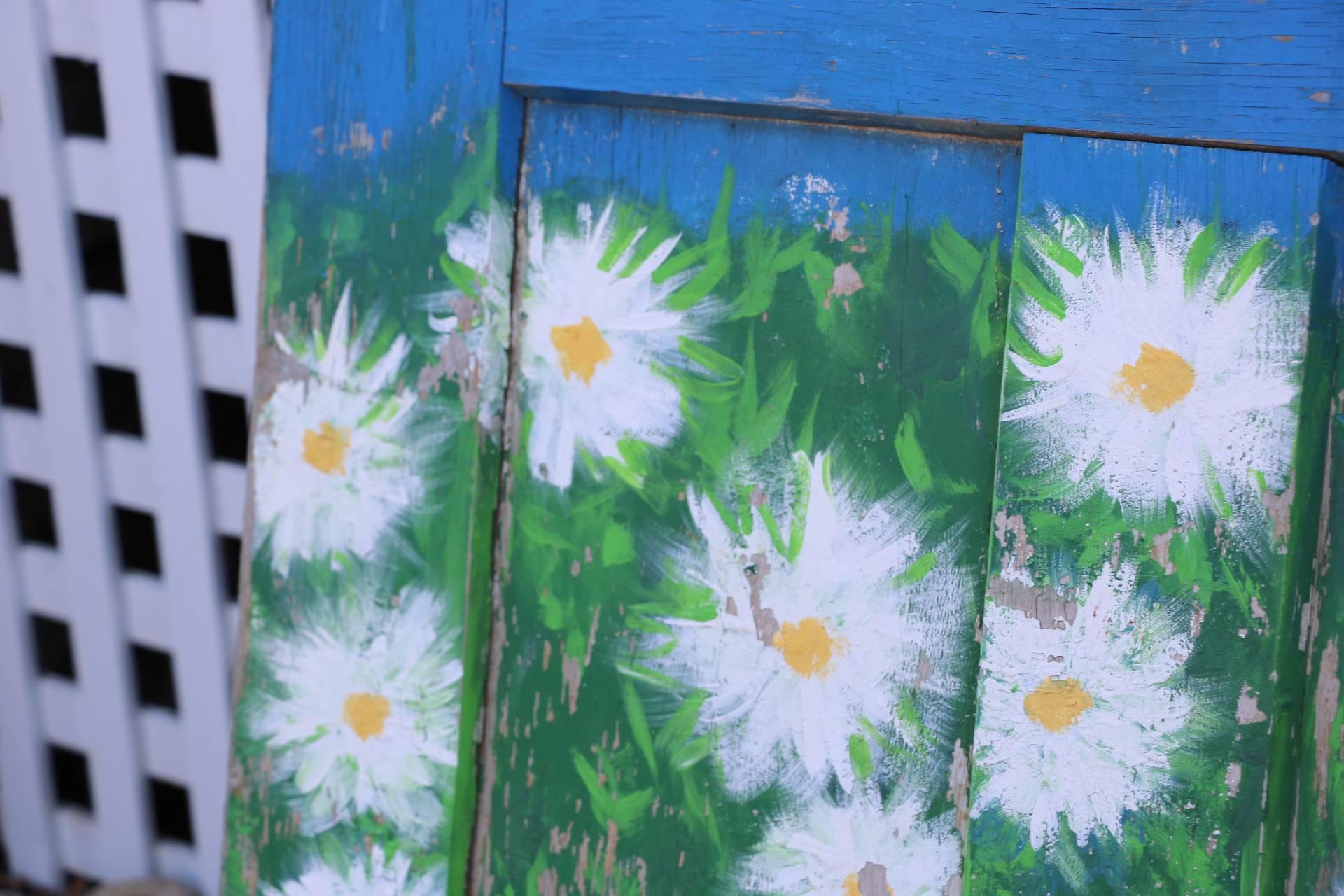 American Old Antique Door. Hand Painted Chippy Blue and Beautiful Daisies.  Tortoise Knob For Sale