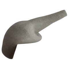 En el borde de la media pared II Jarrón decorativo de cerámica de Lillian Tørlen