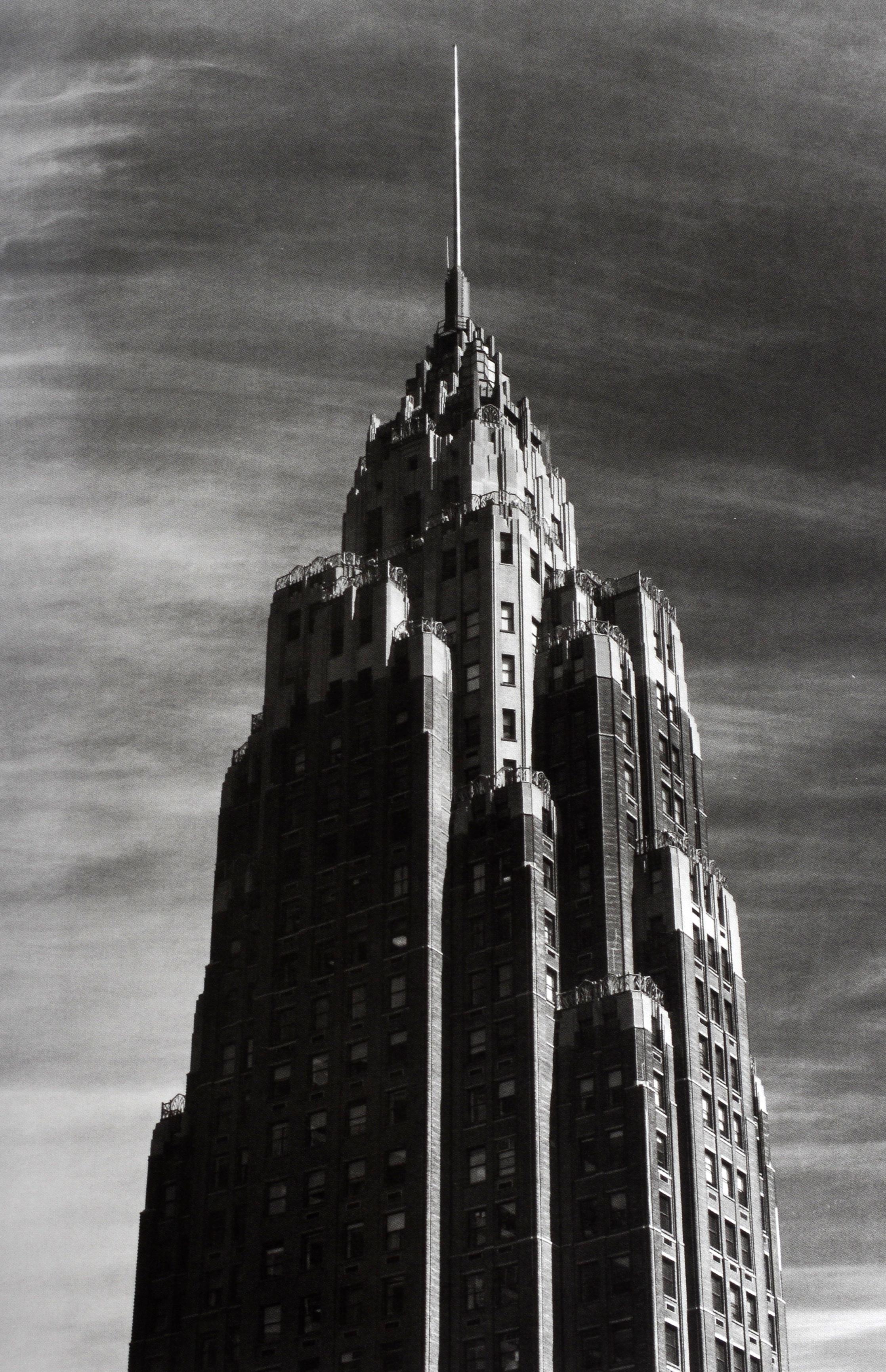 On Wall Street: Architectural Photographs of Lower Manhattan, 1980-2000. 1st Ed For Sale 5