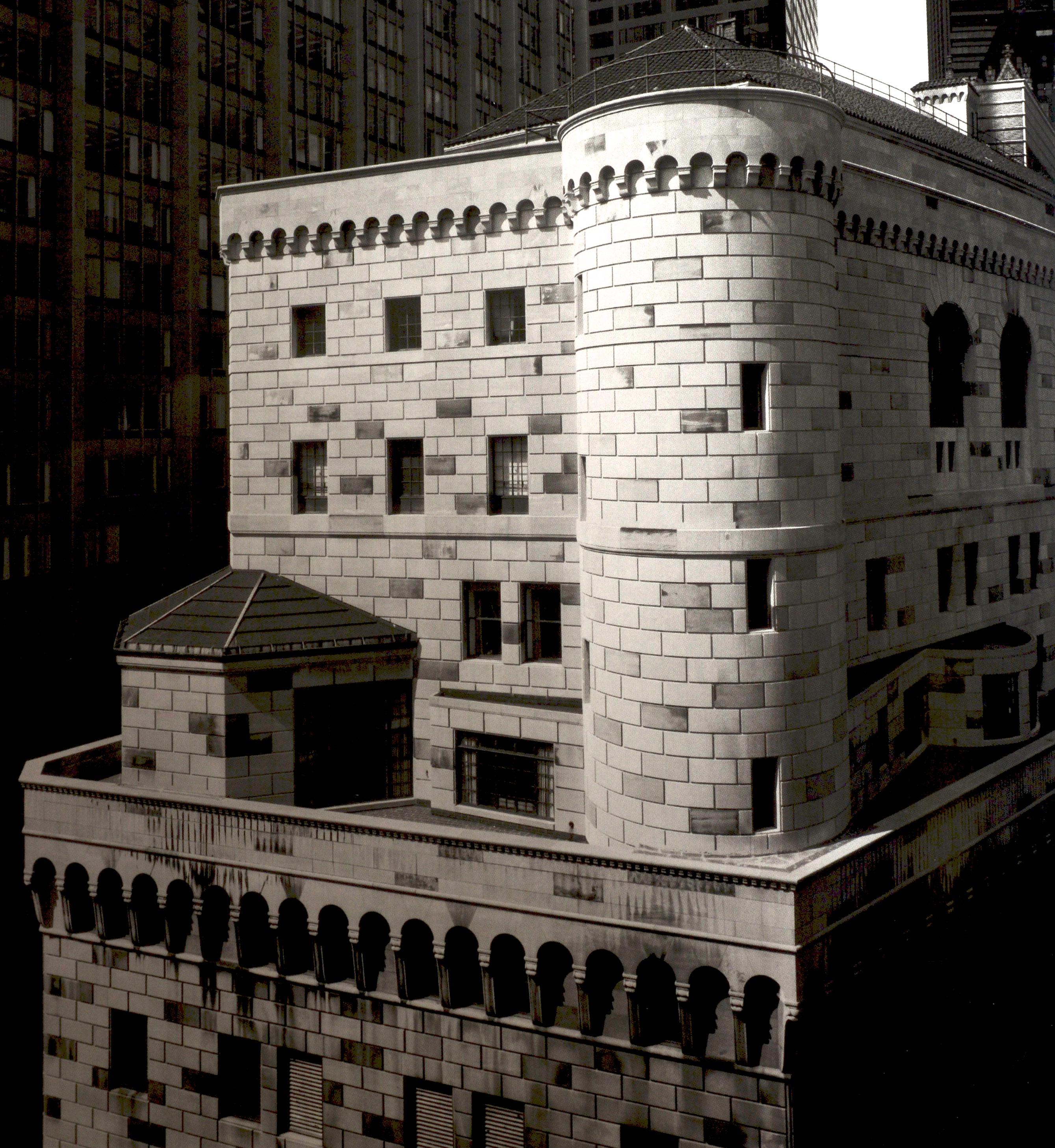 On Wall Street: Architectural Photographs of Lower Manhattan, 1980-2000. 1st Ed For Sale 2