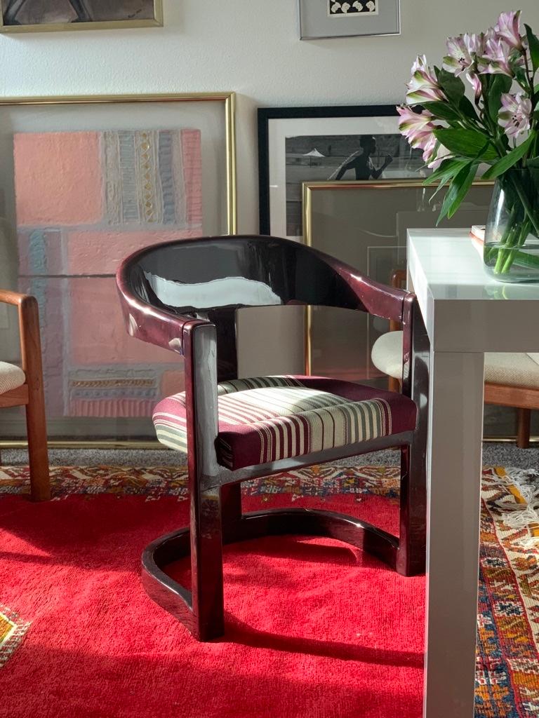 American Onassis Chair and Ottoman, attr. Karl Springer , Purple Lacquer  For Sale