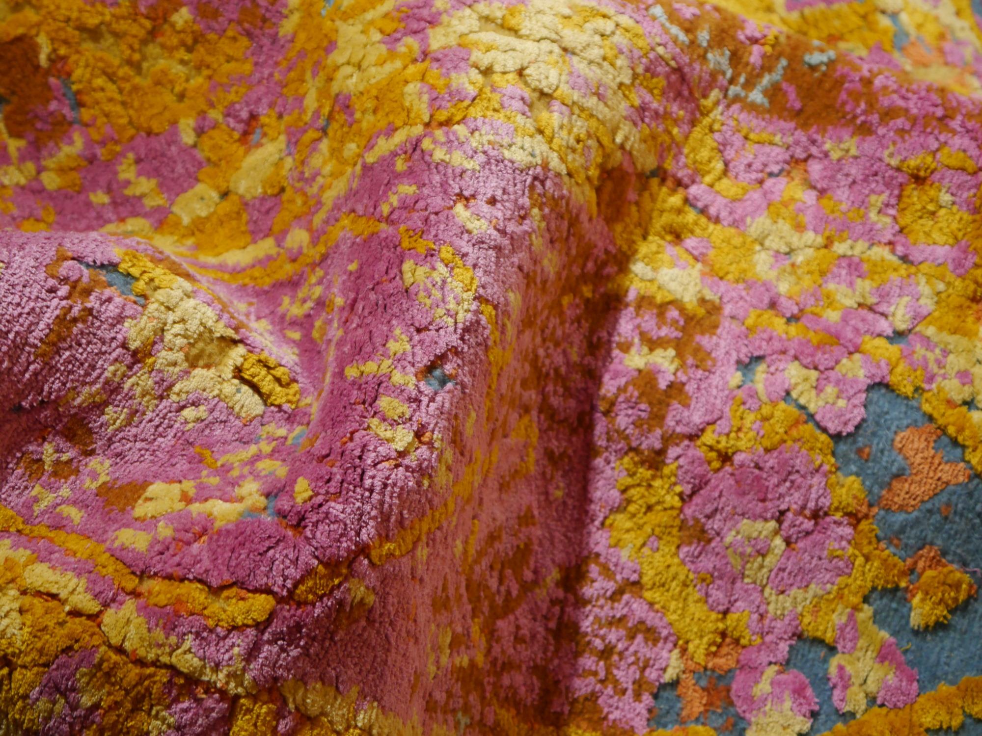 Tapis de luxe supérieur Heriz, tapis contemporain en soie par Djoharian Design en vente 4