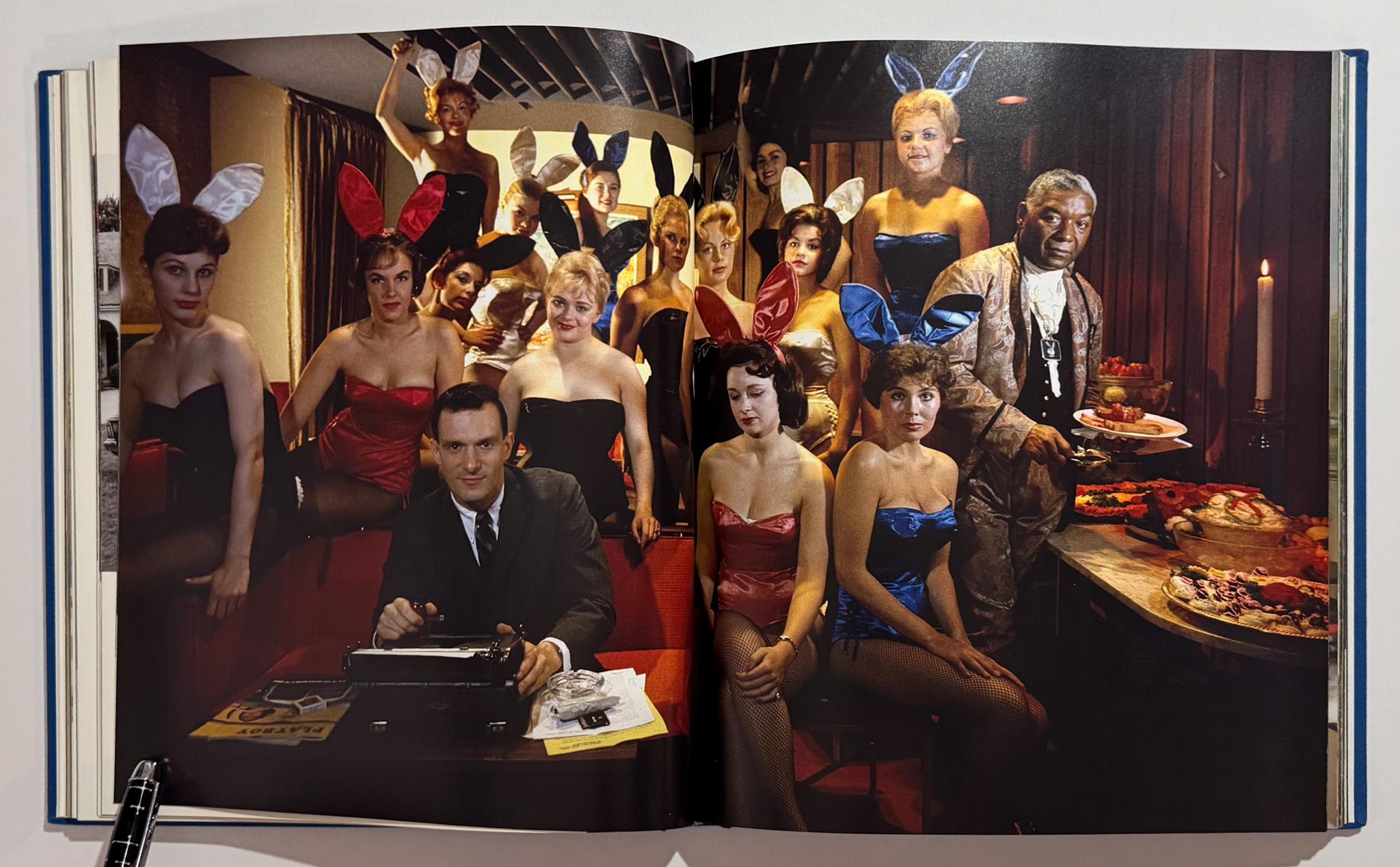 Il était une fois (Inscrit par Slim Aarons) en vente 2