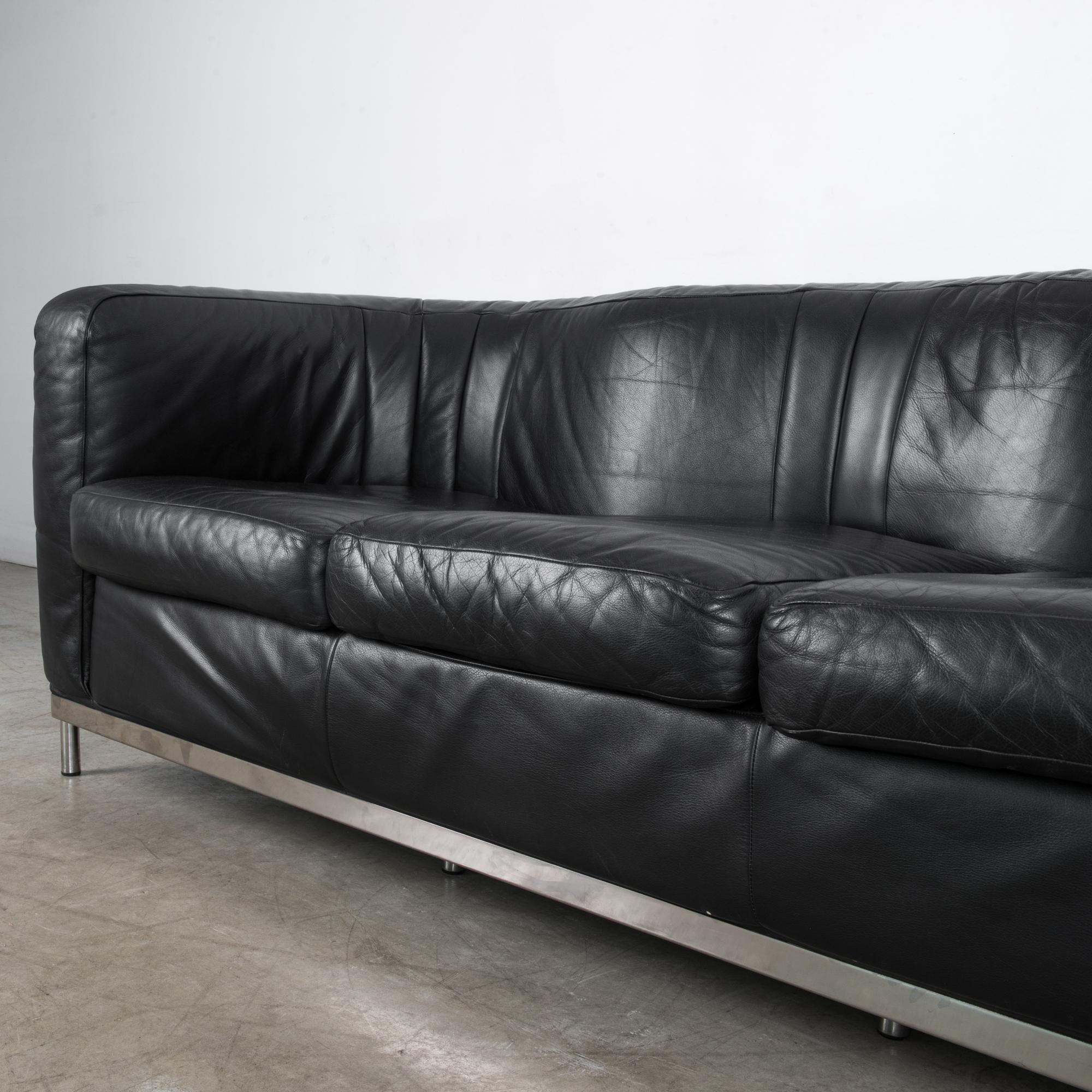 Onda 1030 Black Leather Sofa by Paolo Lomazzi 6