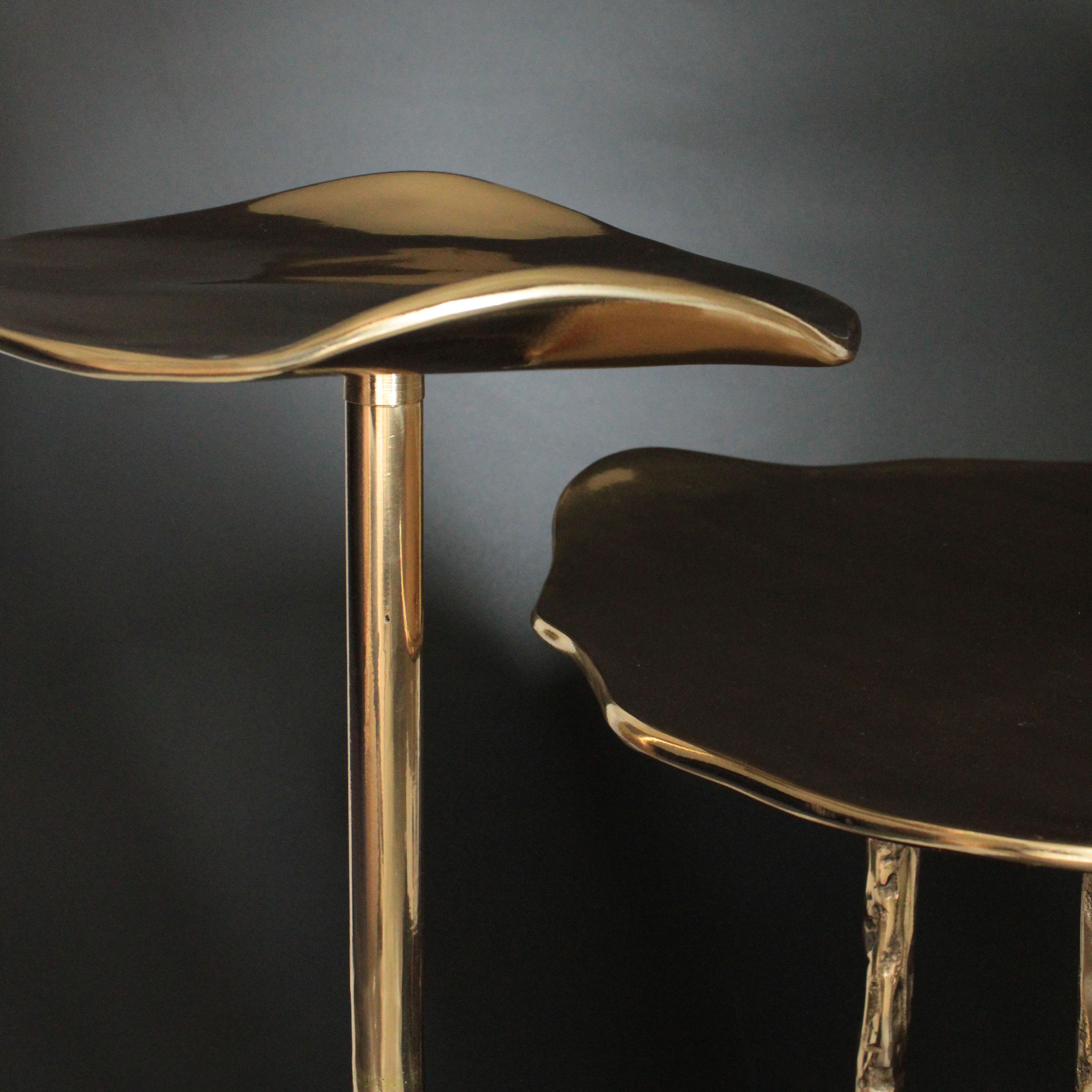 Onda Cast Bronze Side Table Set of 2 by Studio Sunt For Sale 10