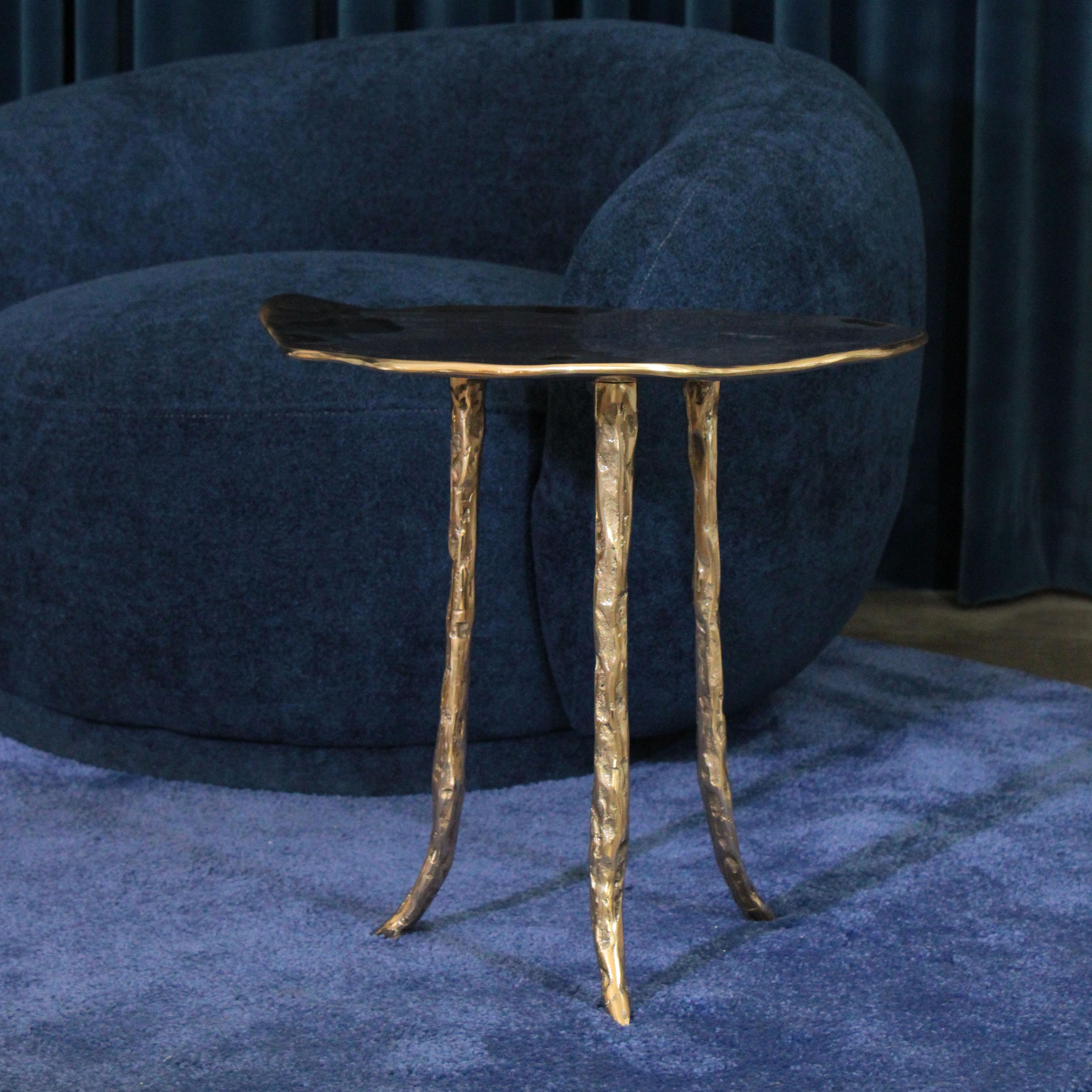 Contemporary Onda Cast Bronze Side Table Set of 2 by Studio Sunt For Sale