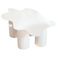 Onda Contemporary Coffee Table Bespoke in Pink Metal