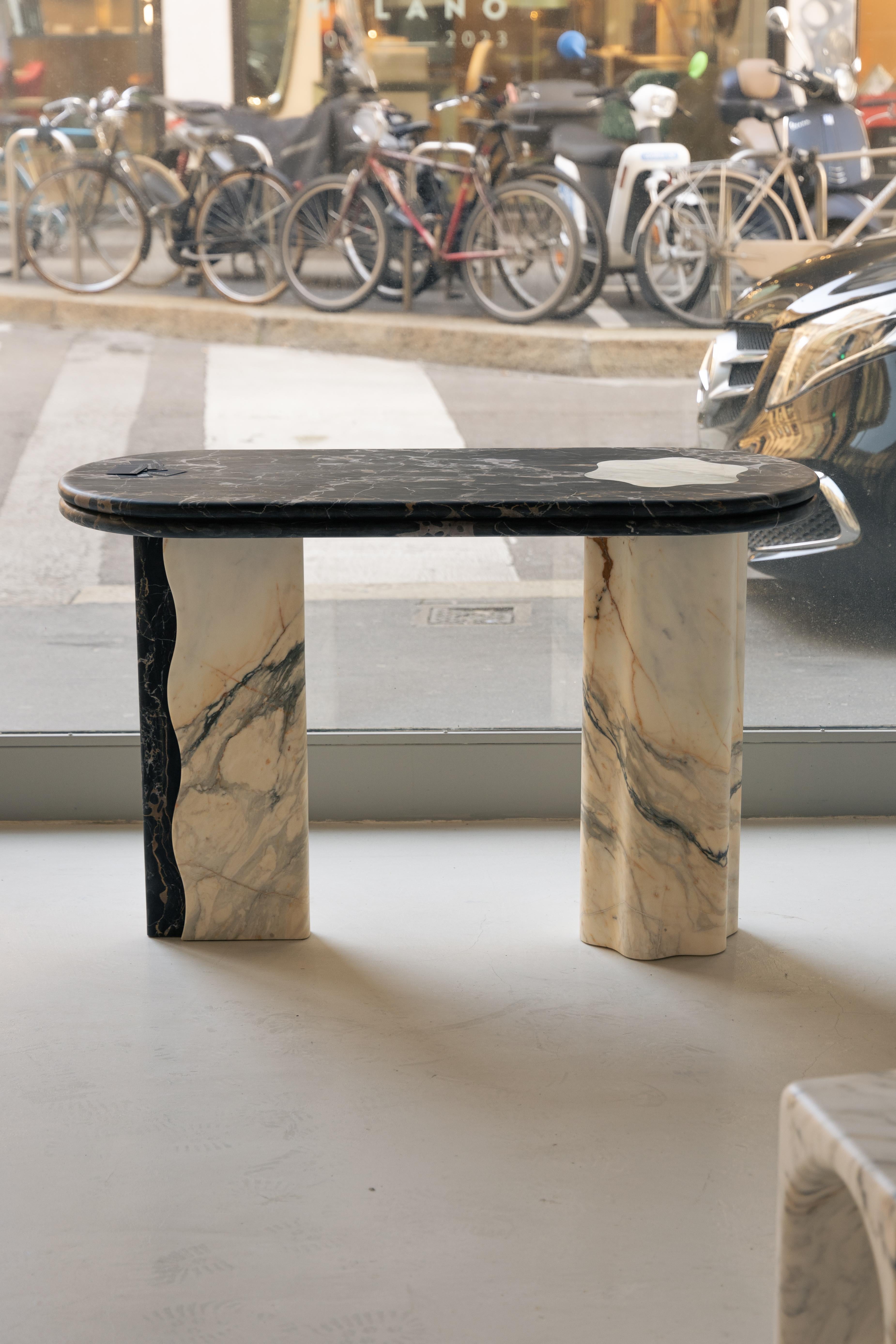 Moderne Onda Marble Console by Serafini en vente