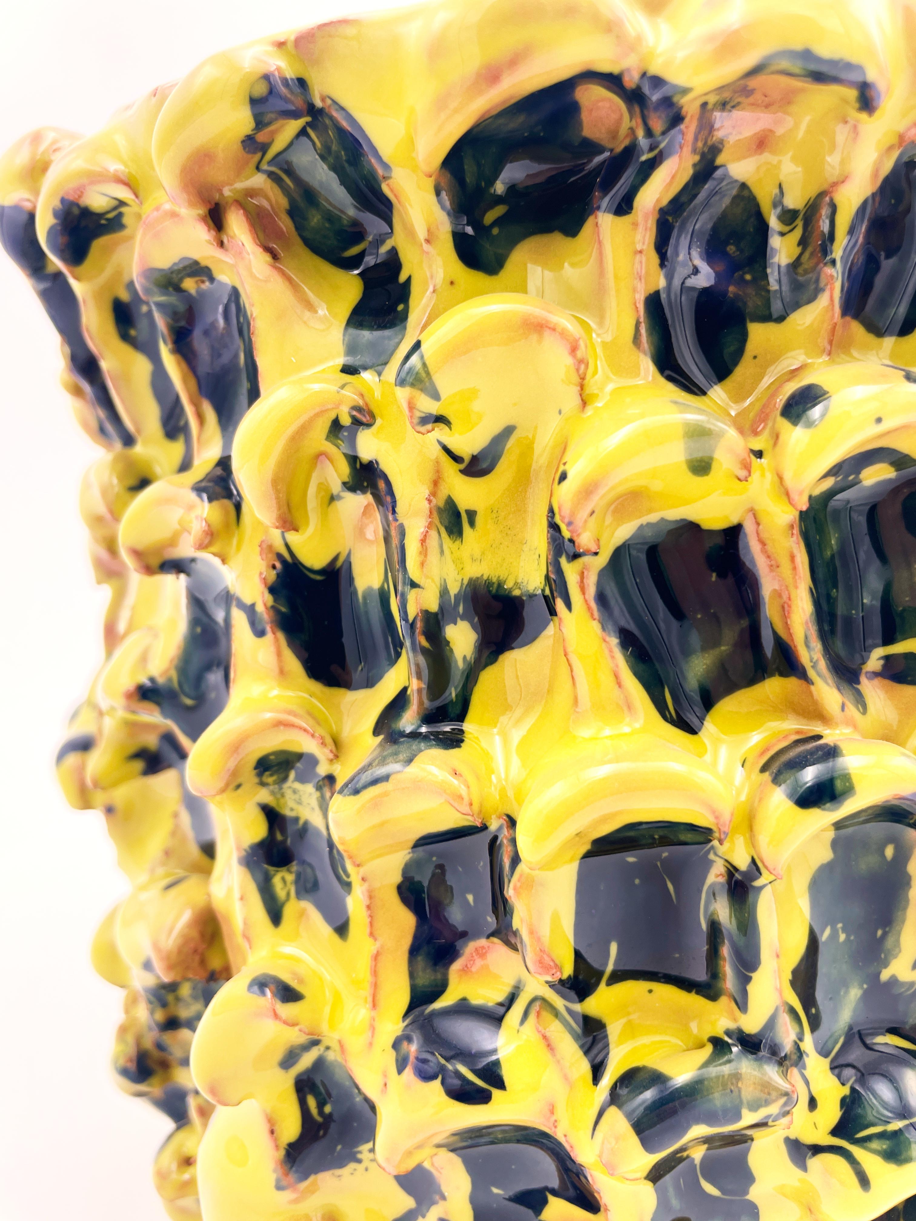 Glazed Onda Vase, in Cadmium Yellow and Izmir Blue 01 For Sale