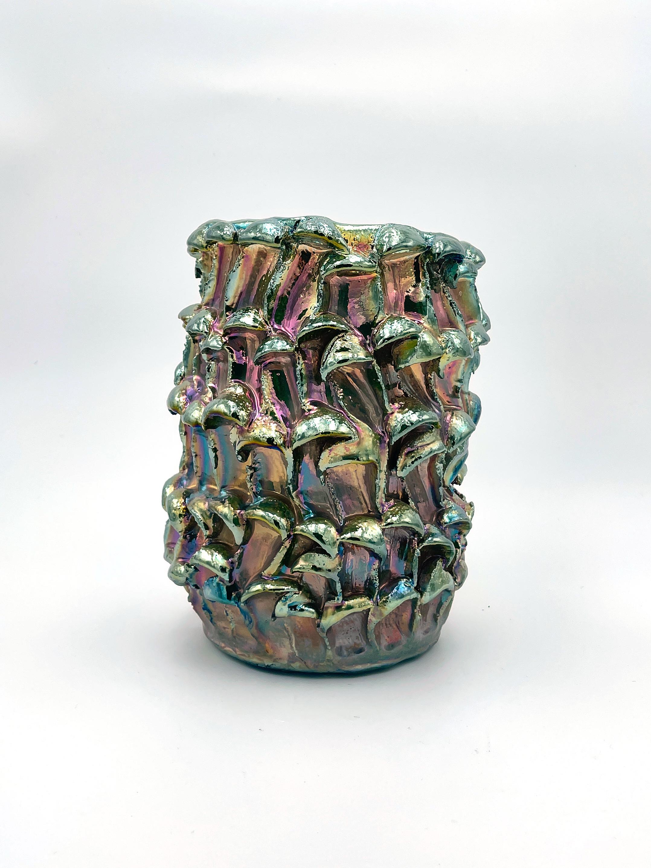 Glazed Onda Vase, Iridescent Metallic Raku N. 03 For Sale