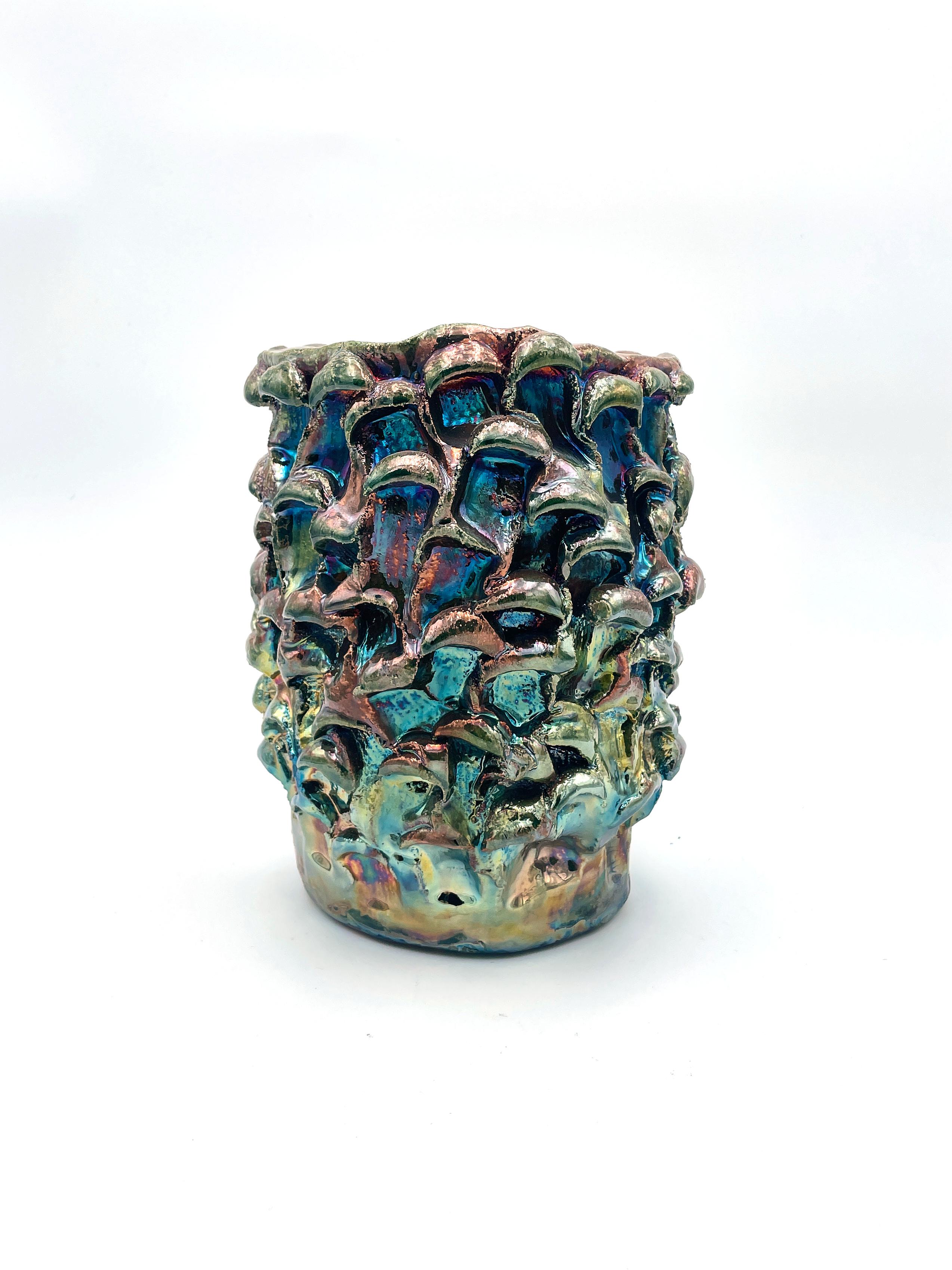 Organic Modern Onda Vase, Iridescent Metallic Raku N. 04 For Sale