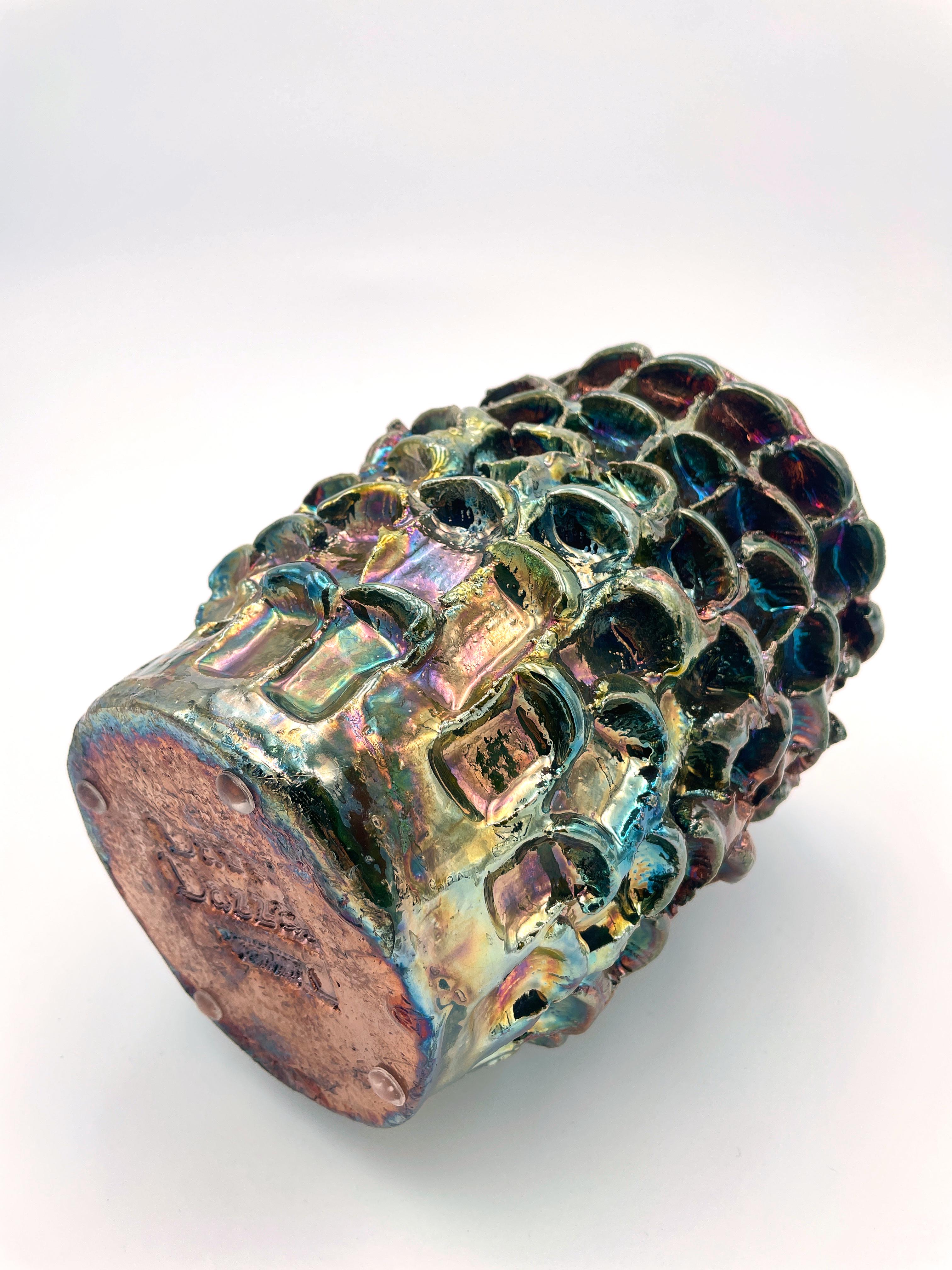 Italian Onda Vase, Iridescent Metallic Raku N. 04 For Sale