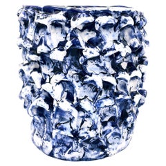 Onda Vase, Izmir Blue and Matte White 01