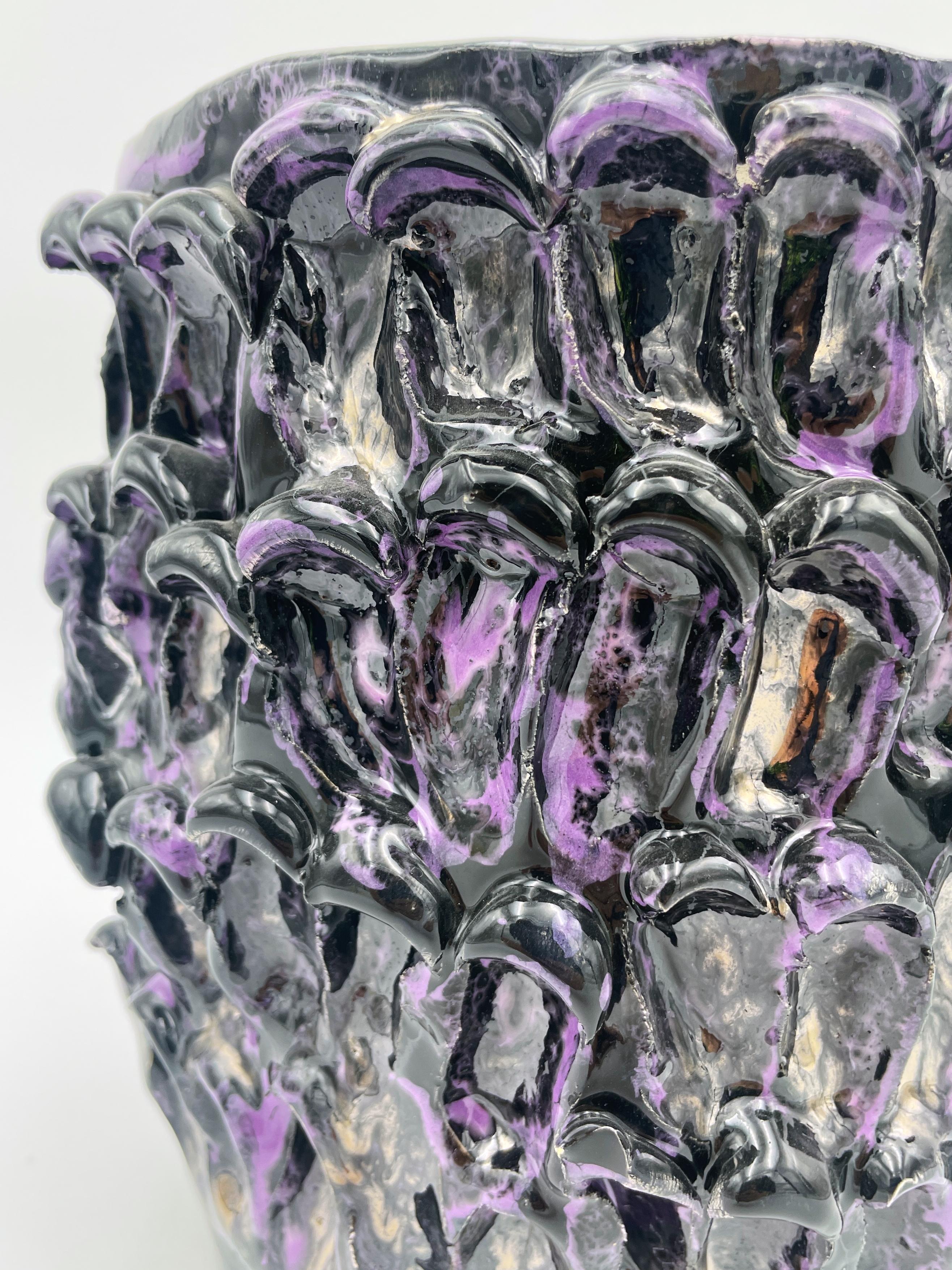 Contemporary Onda Vase, Metallic Purple and Black 01 For Sale