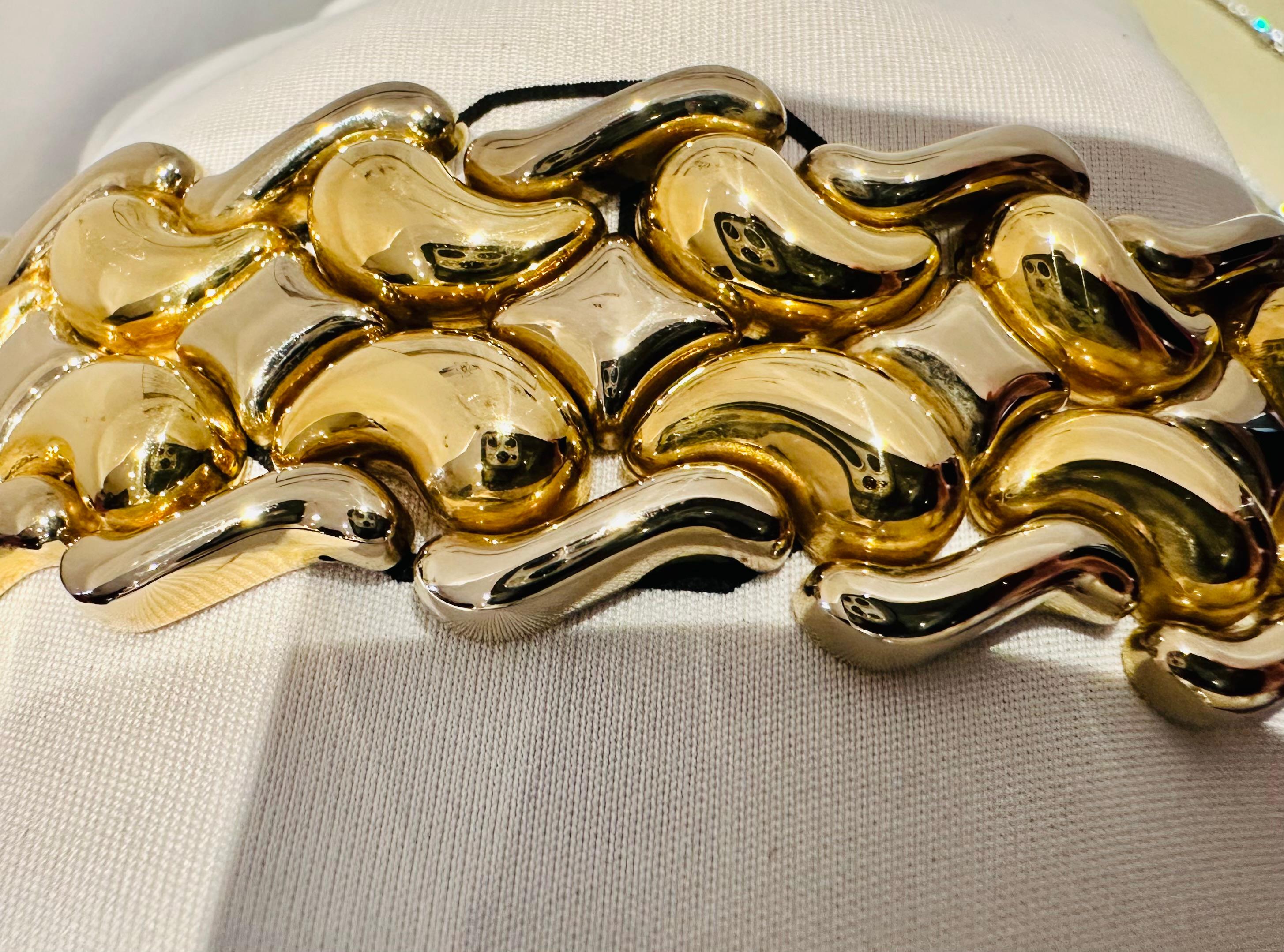 Women's or Men's Onde d’Oro: Bracciale in Oro 18kt Bianco e Giallo Lusso Inconfondibile gr62.06 For Sale